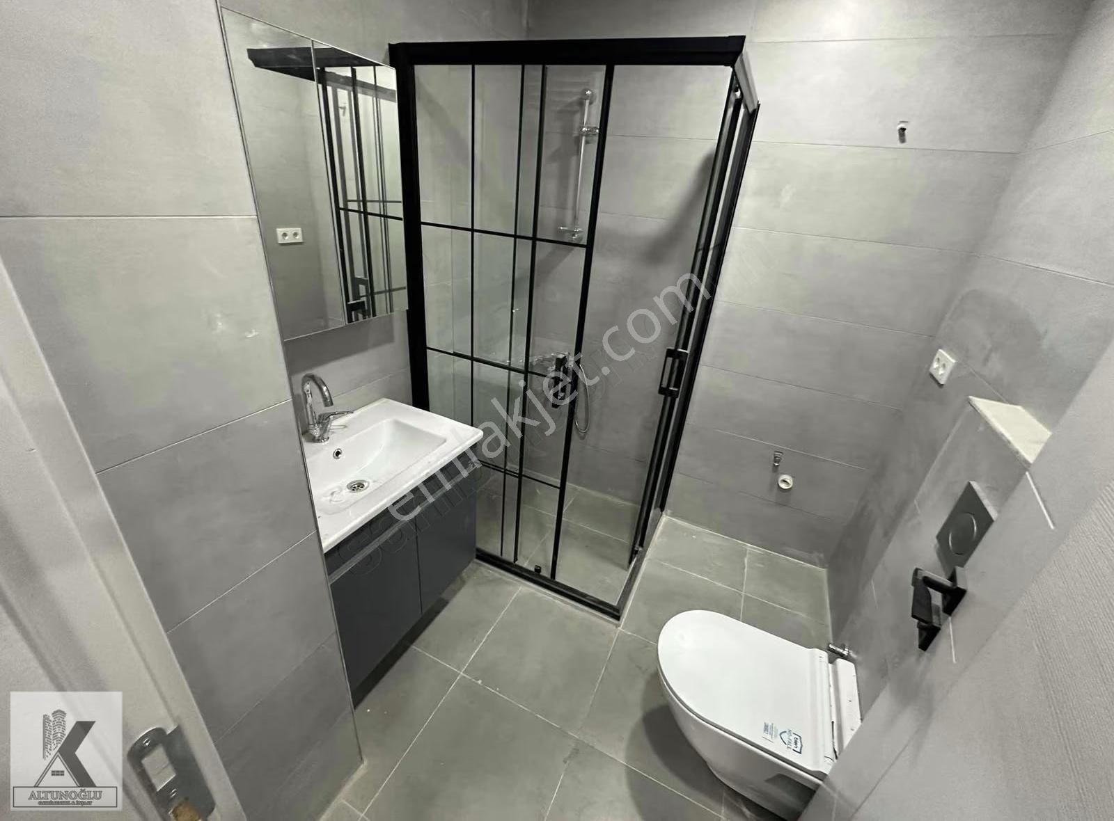 Cadde Yakınında Satılık Lüks 4+2 200m2 Dubleks - Görsel 17