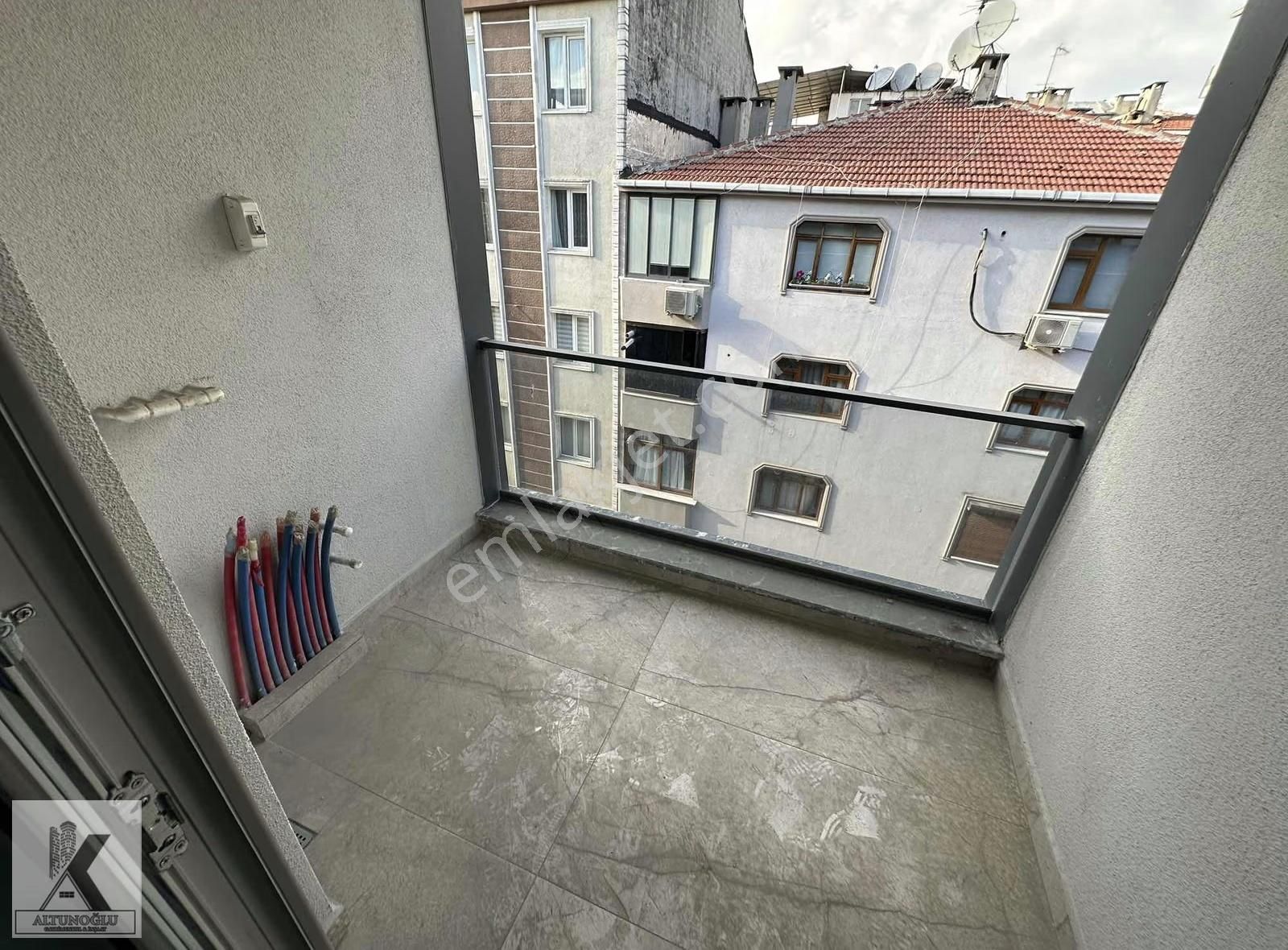 Cadde Yakınında Satılık Lüks 4+2 200m2 Dubleks - Görsel 9