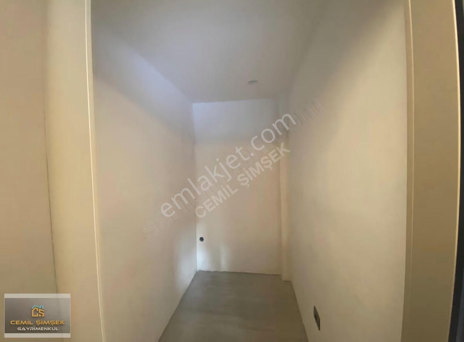 Cemil Şimşek'ten Komüt Evlerinde 5+1 Ultralüx Daire Satılık - Görsel 9