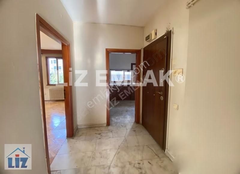 Suadiye Marmaray'a 1. Parelelde Balkonlu 3+1 Satılık Daire - Görsel 5