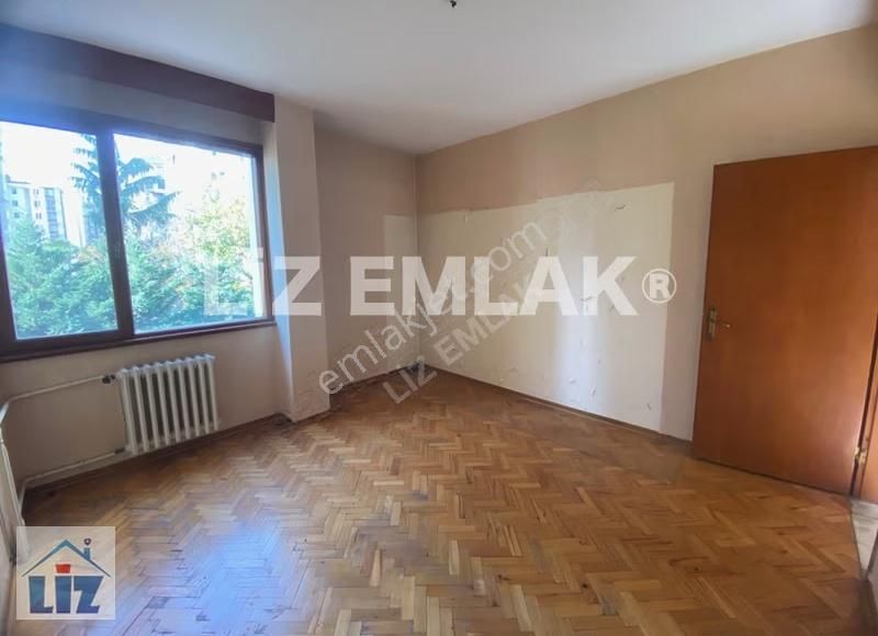 Suadiye Marmaray'a 1. Parelelde Balkonlu 3+1 Satılık Daire - Görsel 8