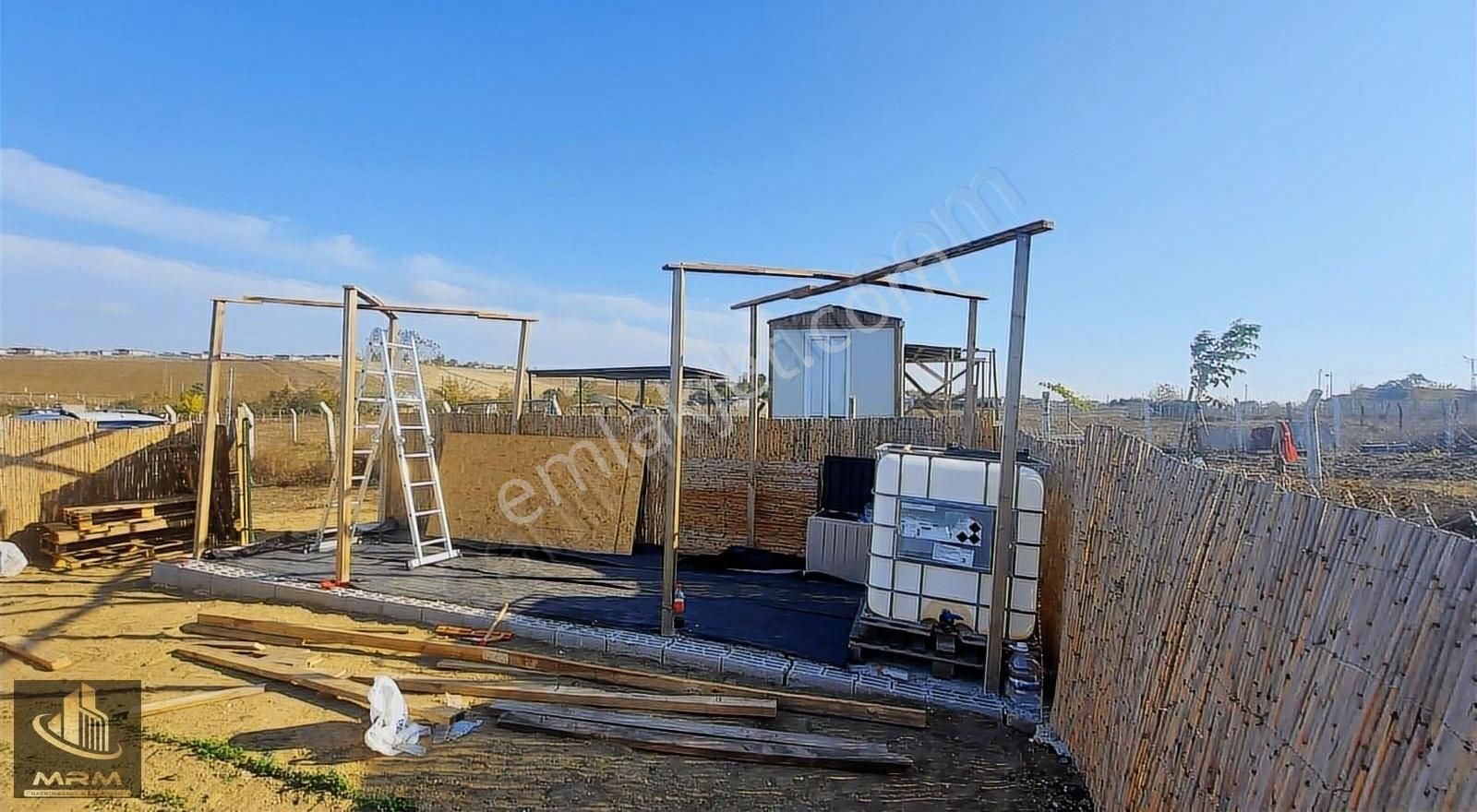 Mrm Gayrimenkul'den Satılık Dükkan Arsası