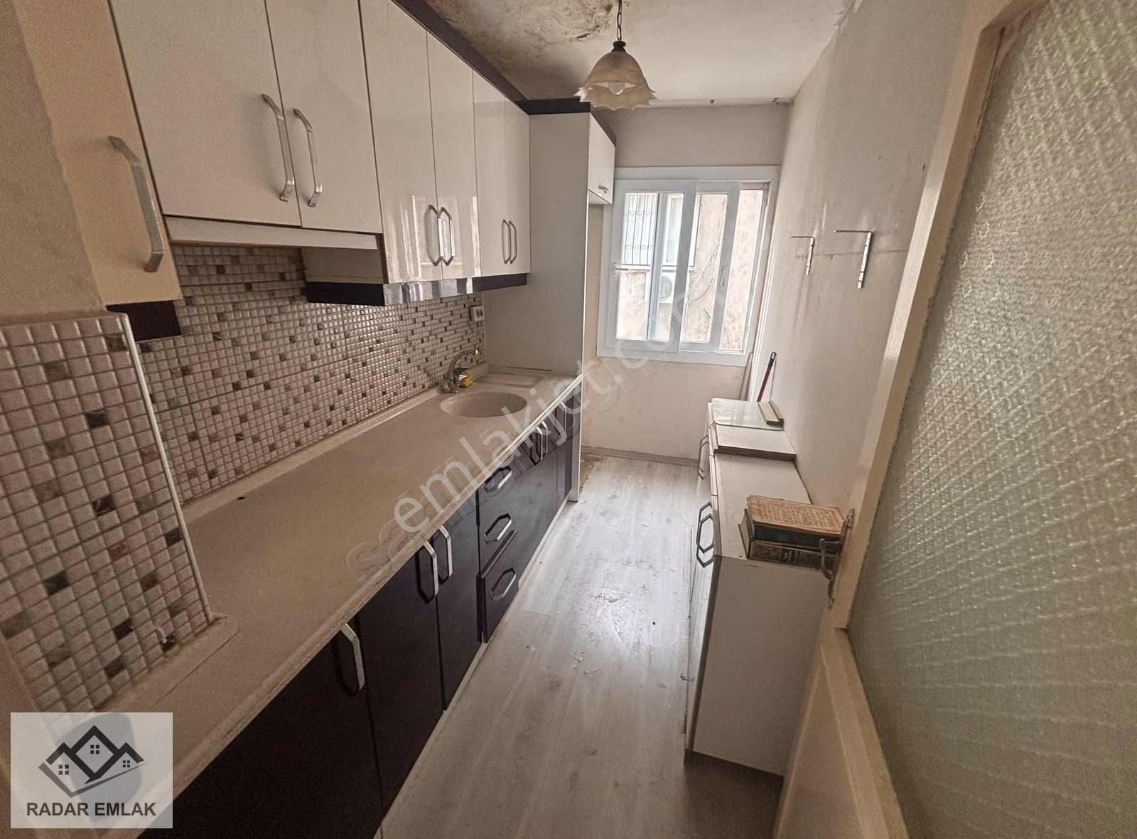 Konak Atilla Mahallesinde 2+1 Kiralık Daire - Görsel 11