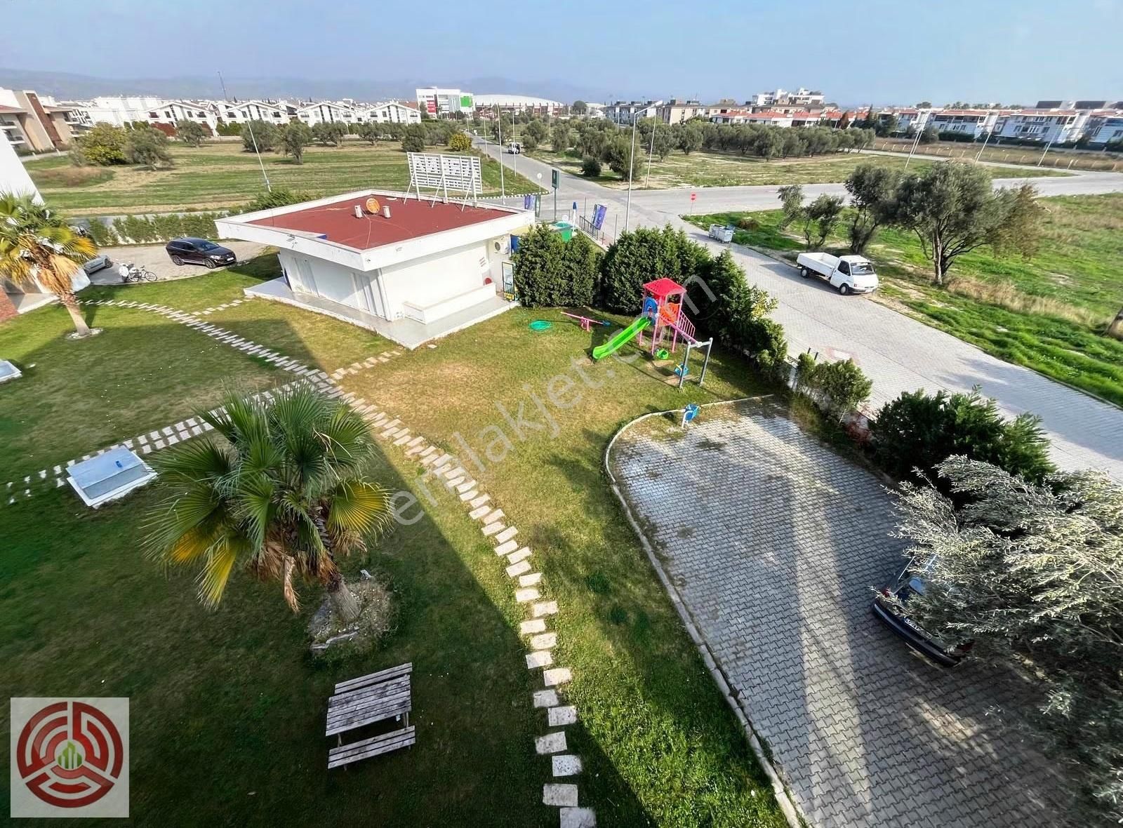 Karaali Villalar Bölgesinde Havuz Manzaralı 1+1 Daire - Görsel 26