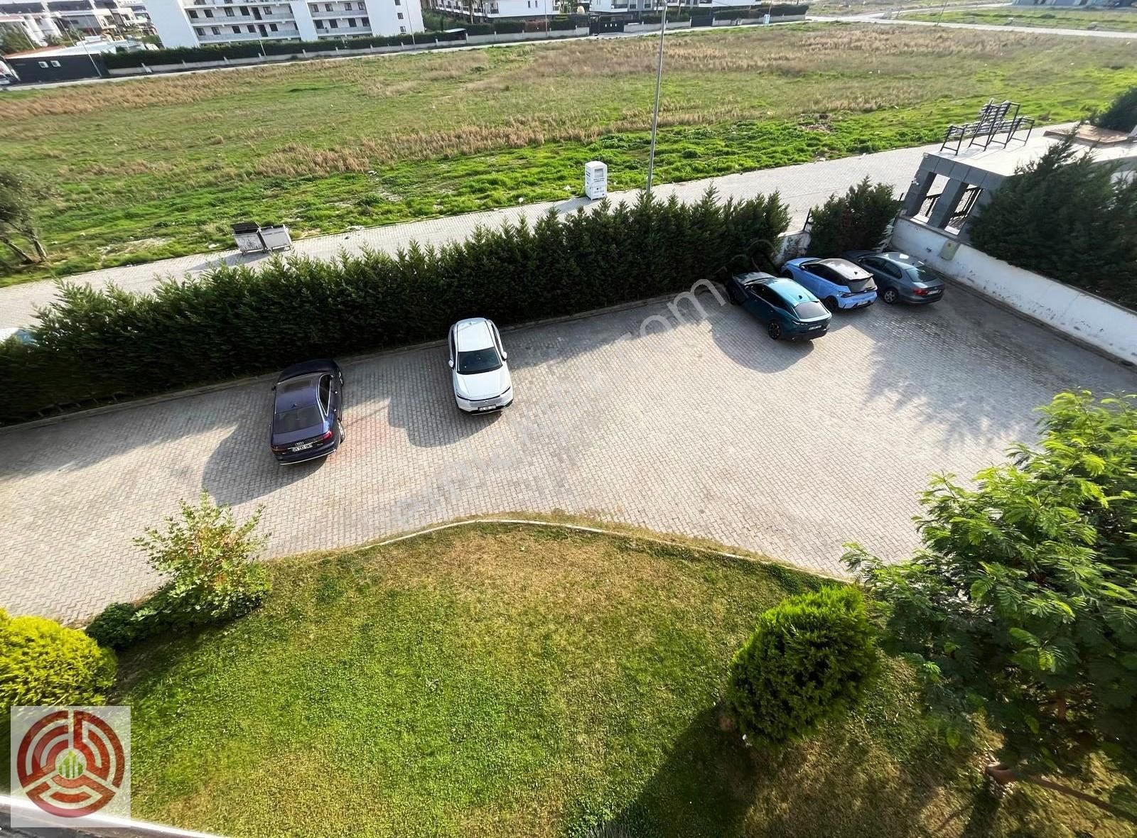 Karaali Villalar Bölgesinde Havuz Manzaralı 1+1 Daire - Görsel 27
