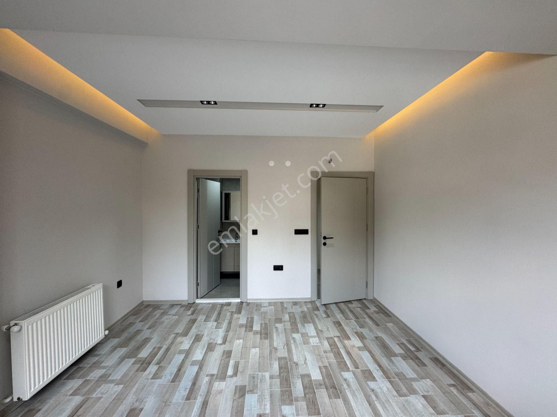 Zerdalilikte Çift Banyolu Kombili Otoparklı Fırsat Geniş 3+1 Daireler - Görsel 19