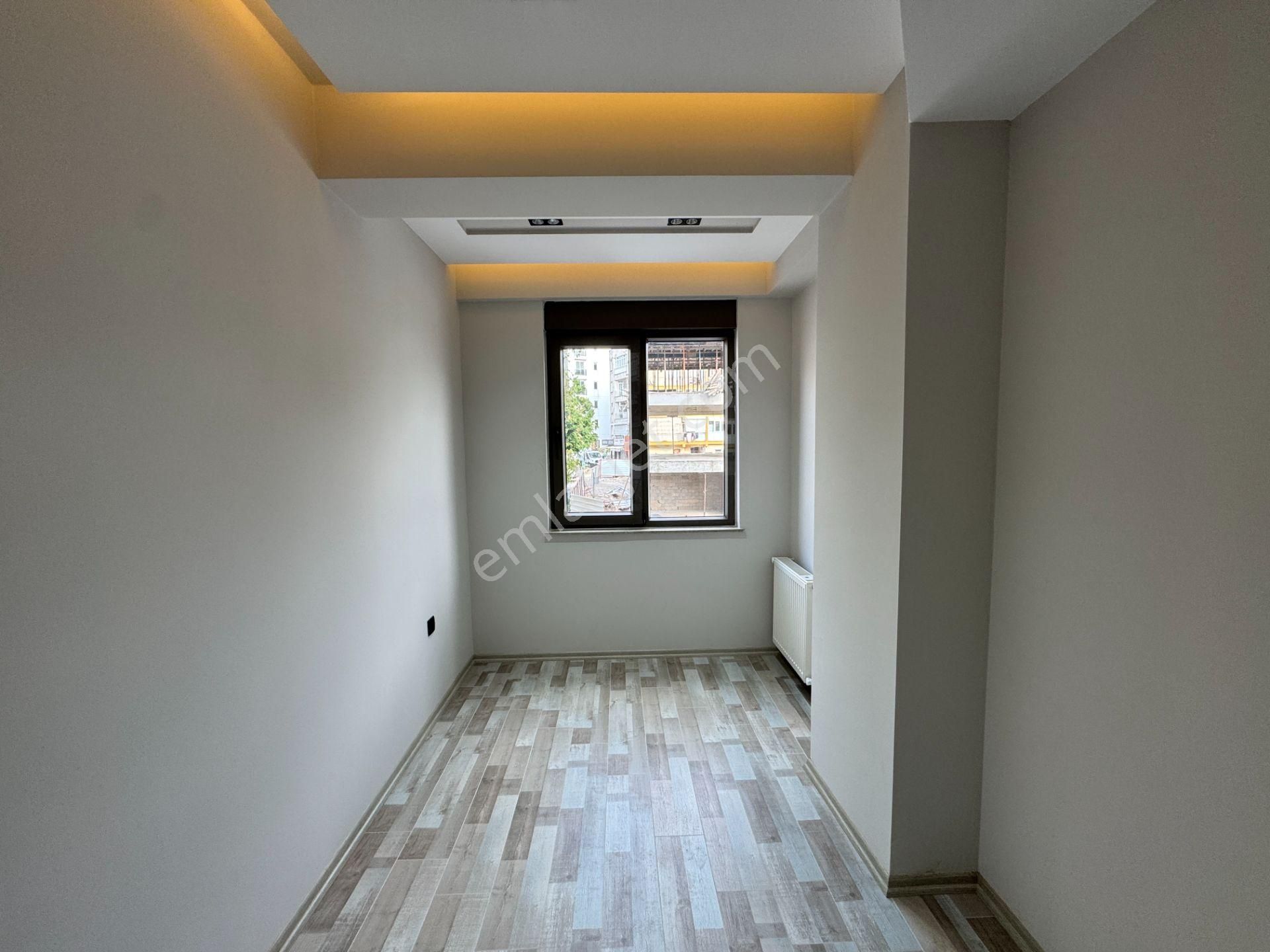 Zerdalilikte Çift Banyolu Kombili Otoparklı Fırsat Geniş 3+1 Daireler - Görsel 17