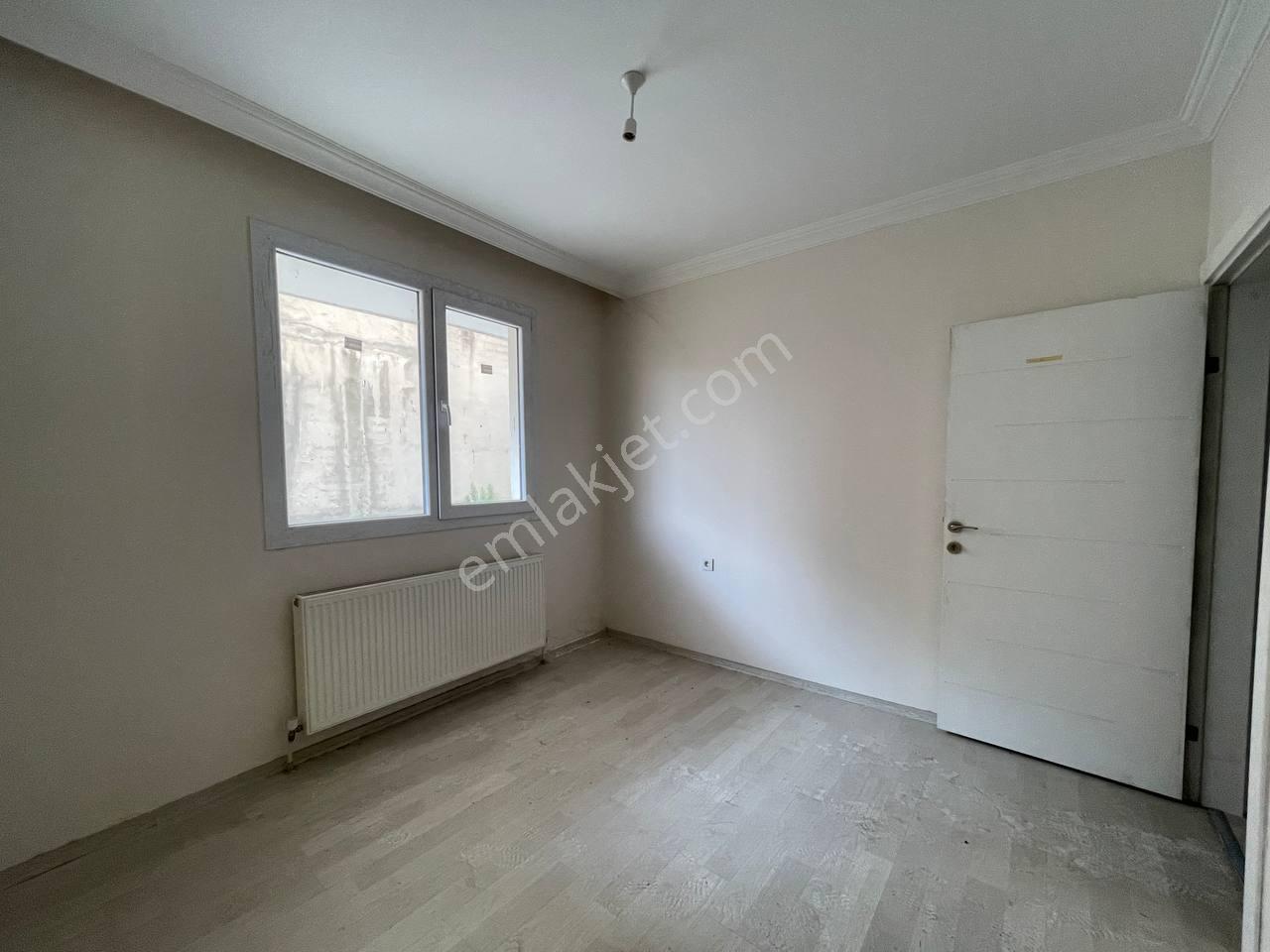 Selvili Tepe Mahallesinde Sıfır Kiralık Zemin Bahçeli 2+1 Daire - Görsel 6
