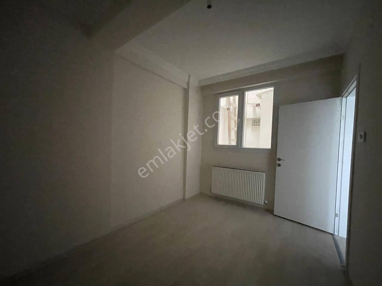 Selvili Tepe Mahallesinde Sıfır Kiralık Zemin Bahçeli 2+1 Daire - Görsel 12