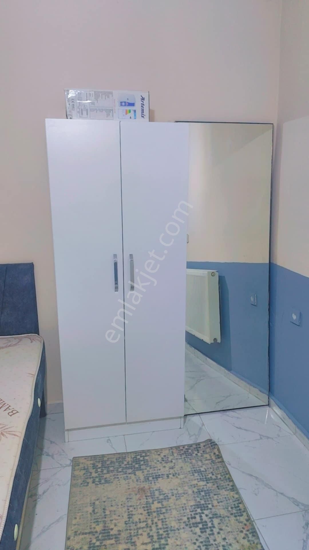 Çınar Maliye Altında Yarı Bodrum Kat 2+1/50 M2 Açık Mutfak Klimalı Eşyalı Apart 1.175.000 Tl !!! - Görsel 7