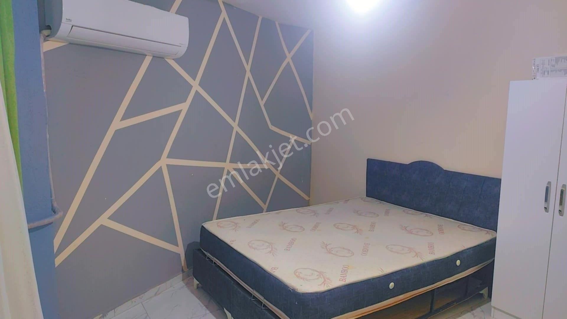 Çınar Maliye Altında Yarı Bodrum Kat 2+1/50 M2 Açık Mutfak Klimalı Eşyalı Apart 1.175.000 Tl !!! - Görsel 4