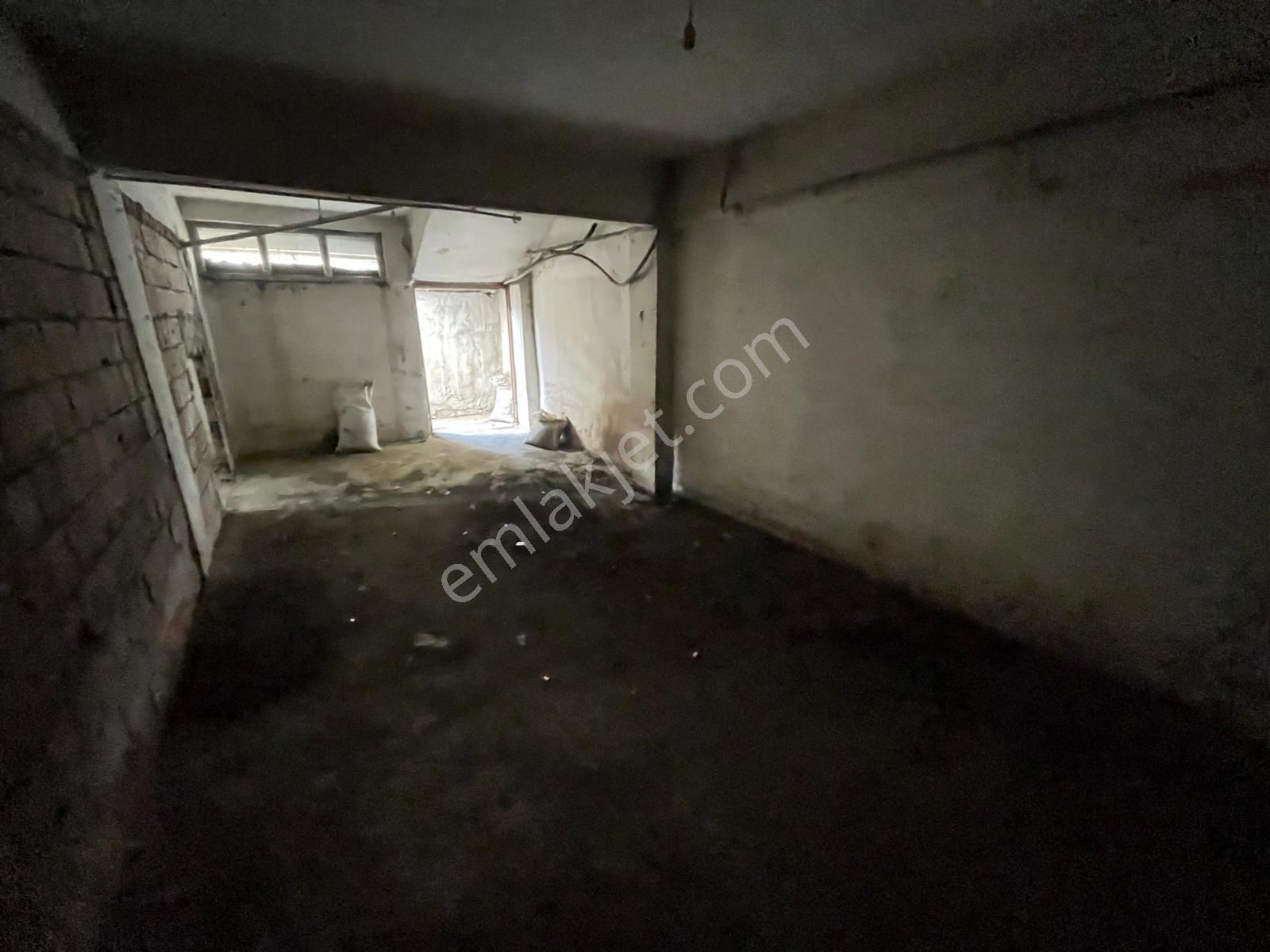 Has Seba'dan Kemalpaşa Mh 90m2 Geniş Kullanışlı Depo - Görsel 17