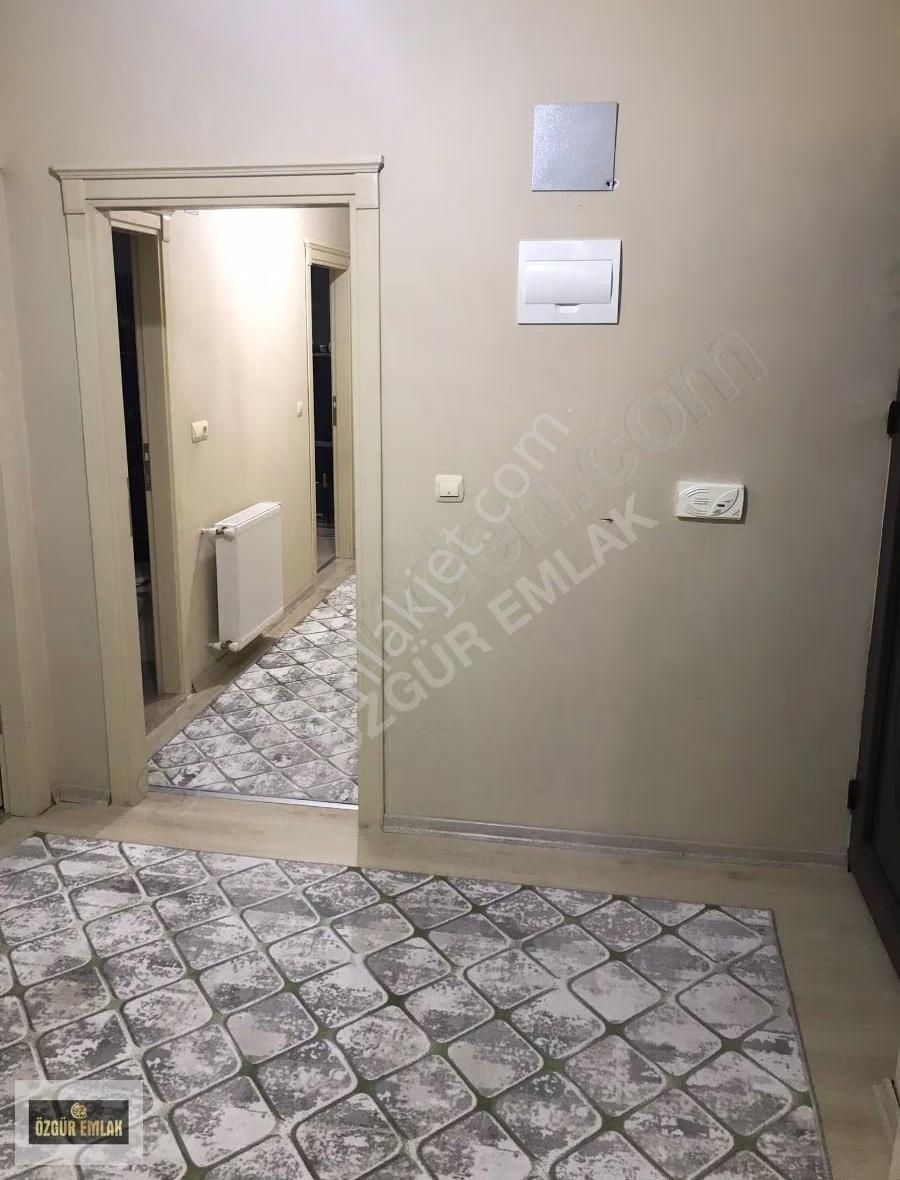 Özgür Emlak'tan Asansör Ve Doğalgazlı Daire - Görsel 16