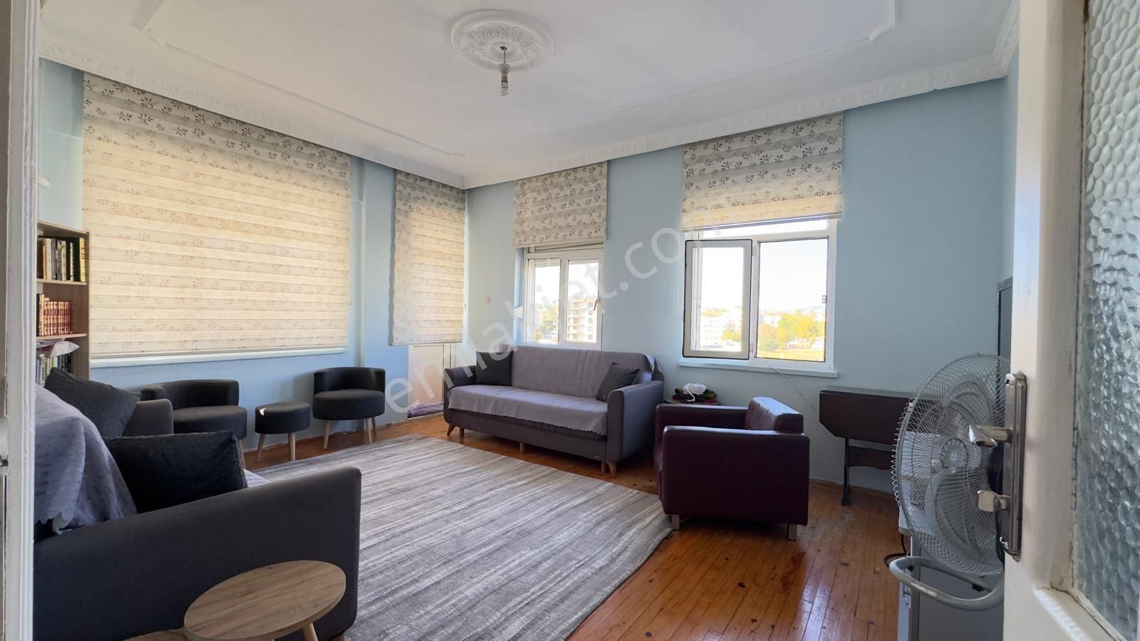 Örnek Gözde Lokasyonunda Uygun Fiyatlı Satılık Geniş 2+1 Daire - Görsel 2