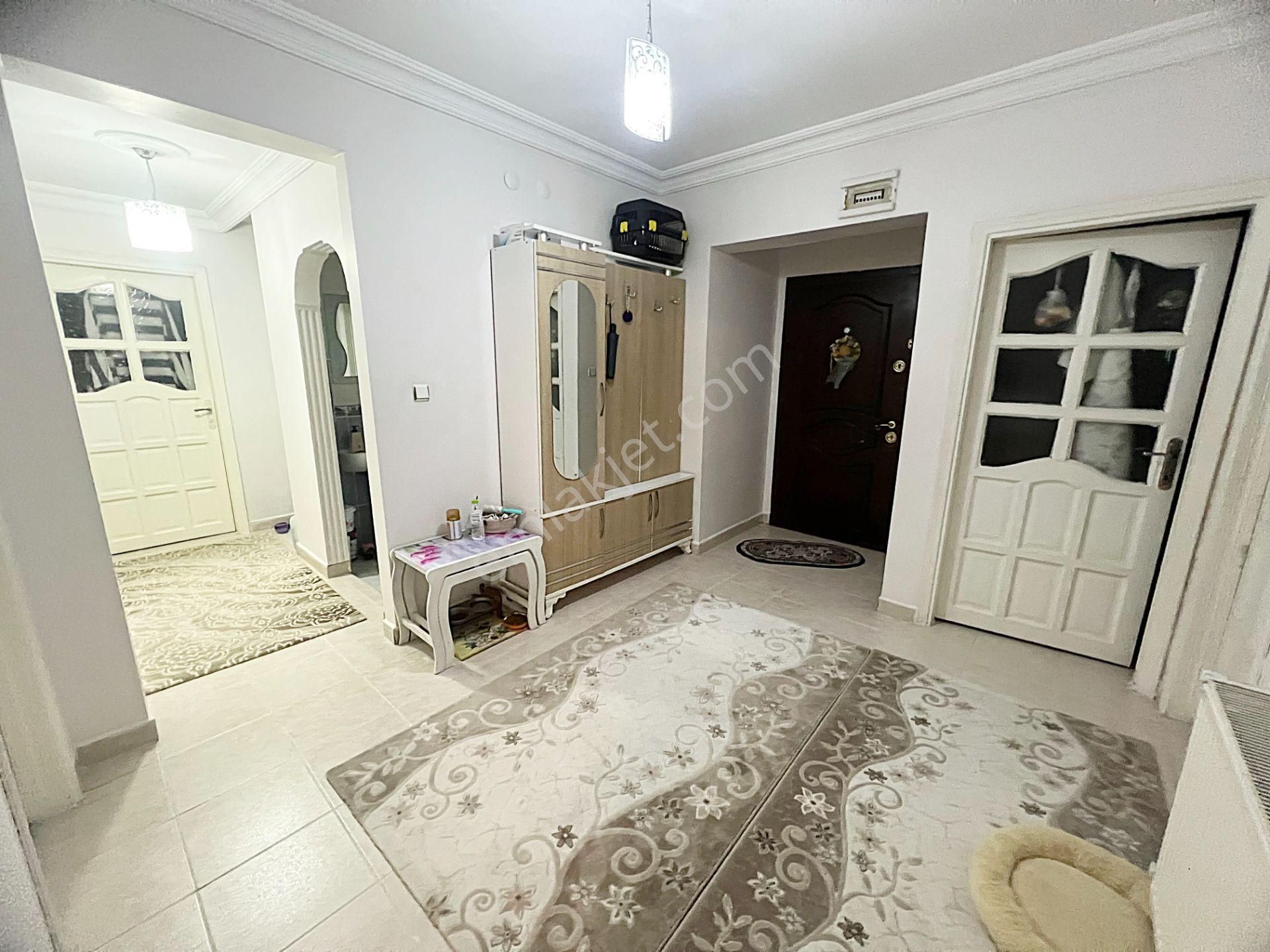 Burç Mah Seval Cadde Üzeri Güneybatı Cadde Ve Park Manzaralı 3+1 - Görsel 25