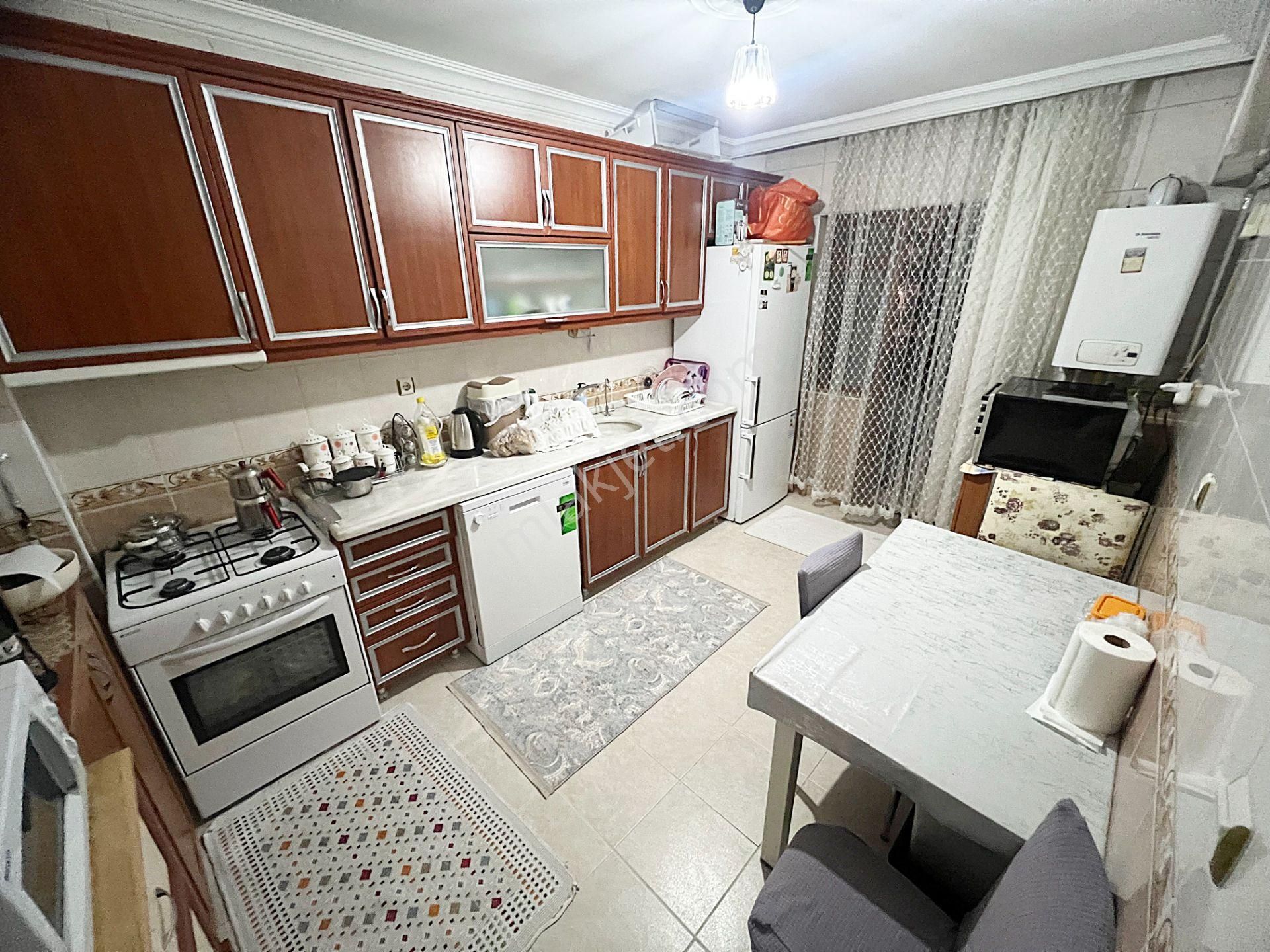 Burç Mah Seval Cadde Üzeri Güneybatı Cadde Ve Park Manzaralı 3+1 - Görsel 2