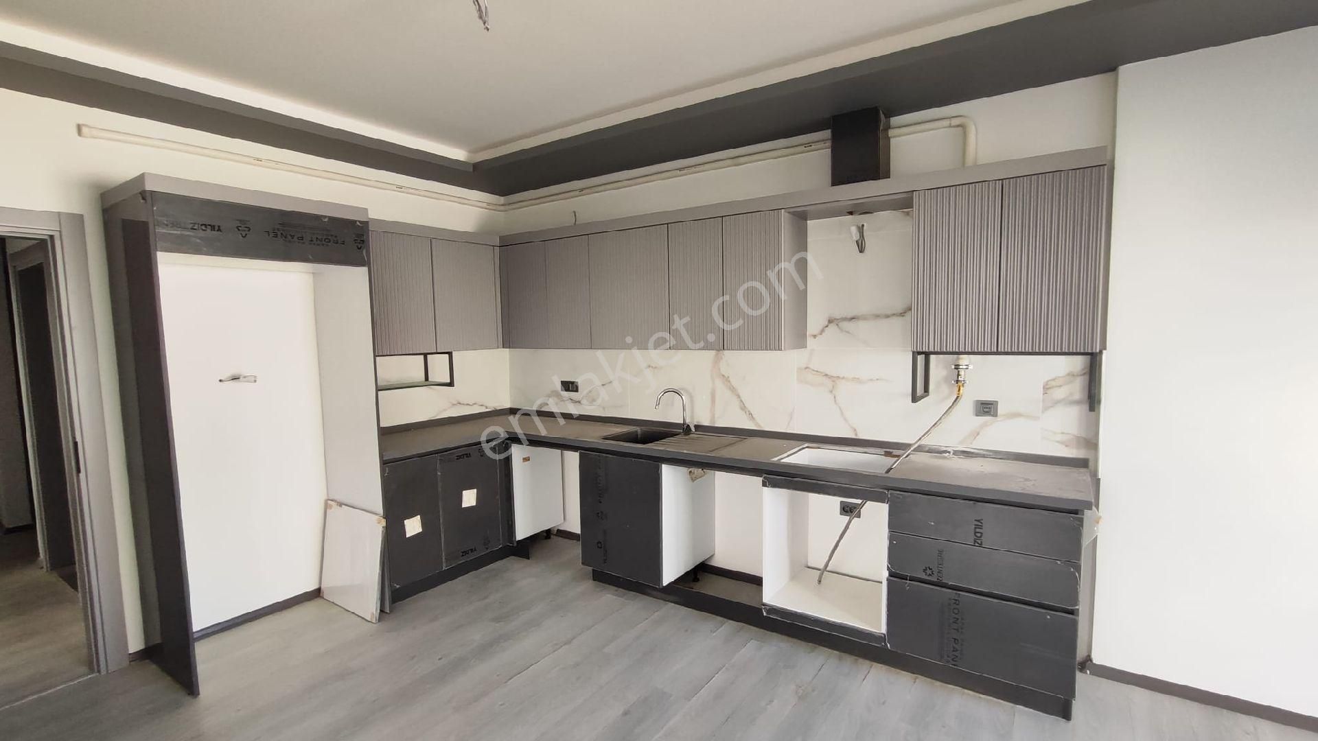 Kuşadası'nda Doğalgazlı Satılık - Görsel 15