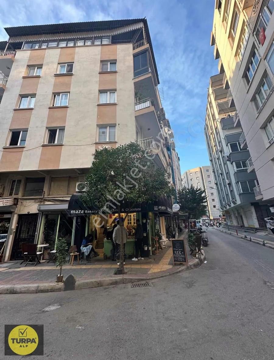 Talatpaşa Ve Şair Eşref Bulvarı Arasında Satılık Daire