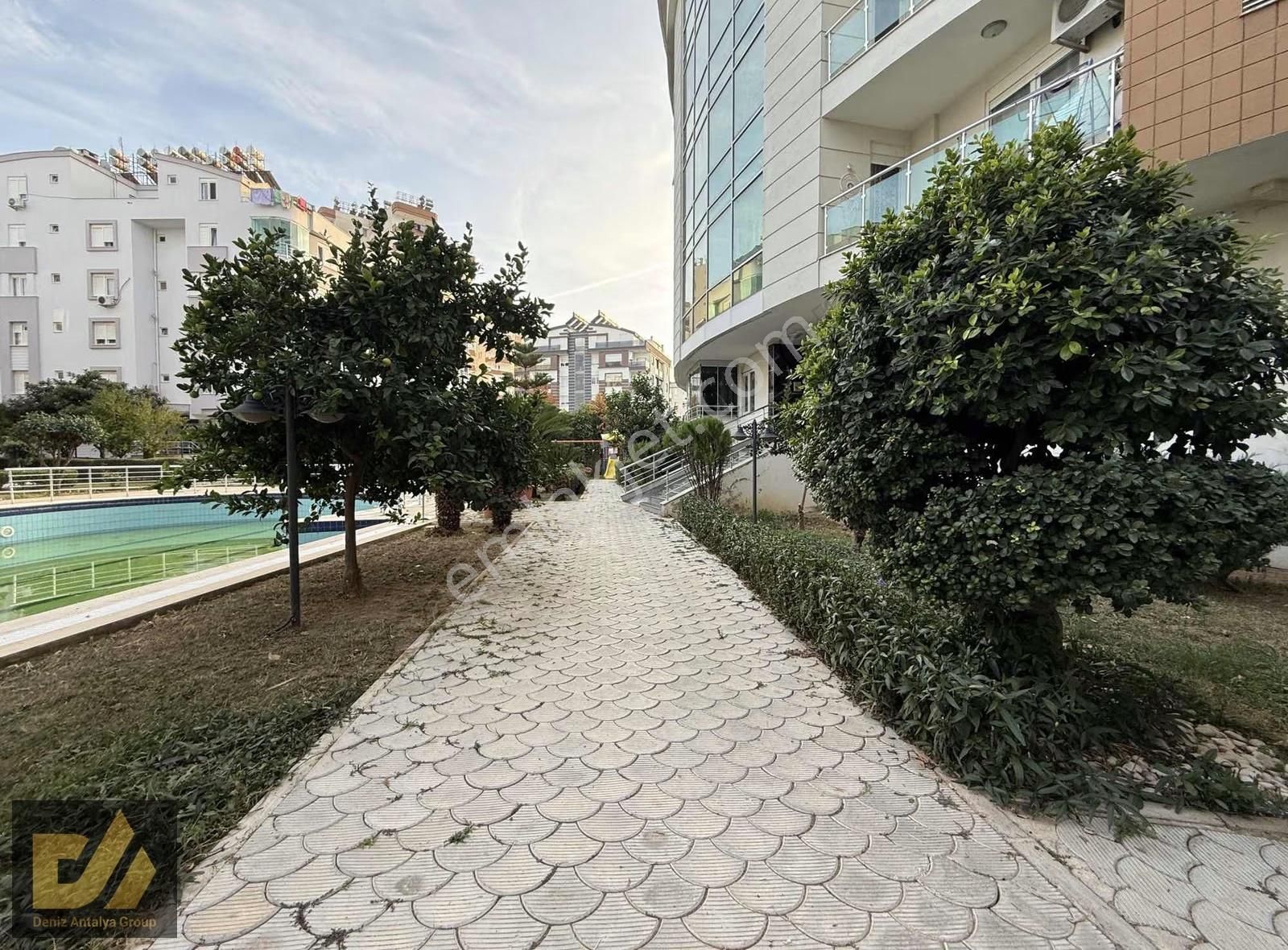 Çifit Banyolu 2+1 Satılık Daire - Görsel 32