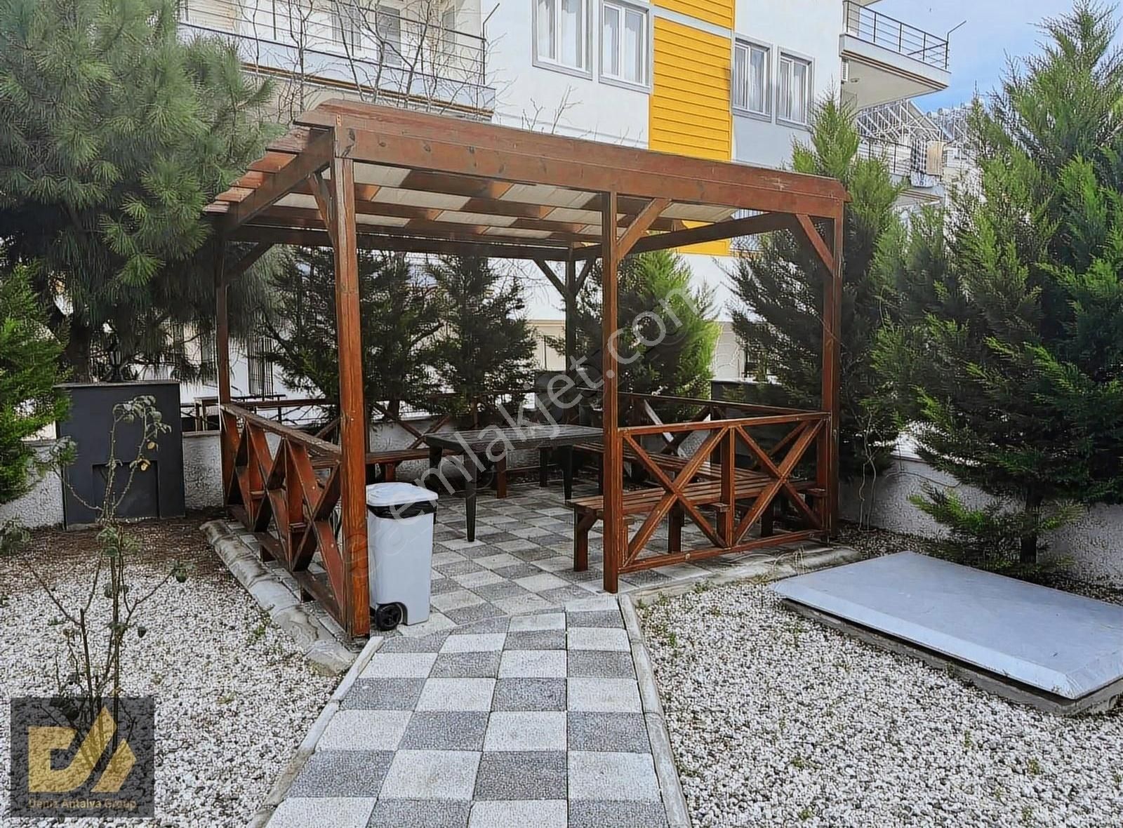 Kiralık 3+1 Geniş 3 Banyolu Daire - Görsel 18