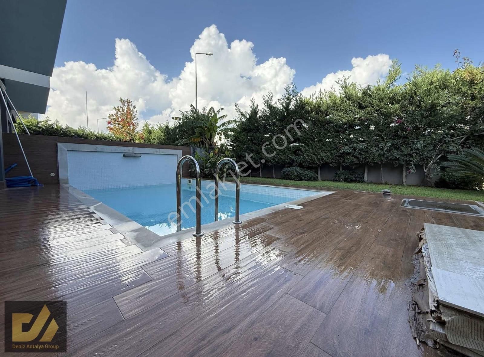 Molla Yusuf Mahallesinde Lüks Triplex Satılık Villa - Görsel 10