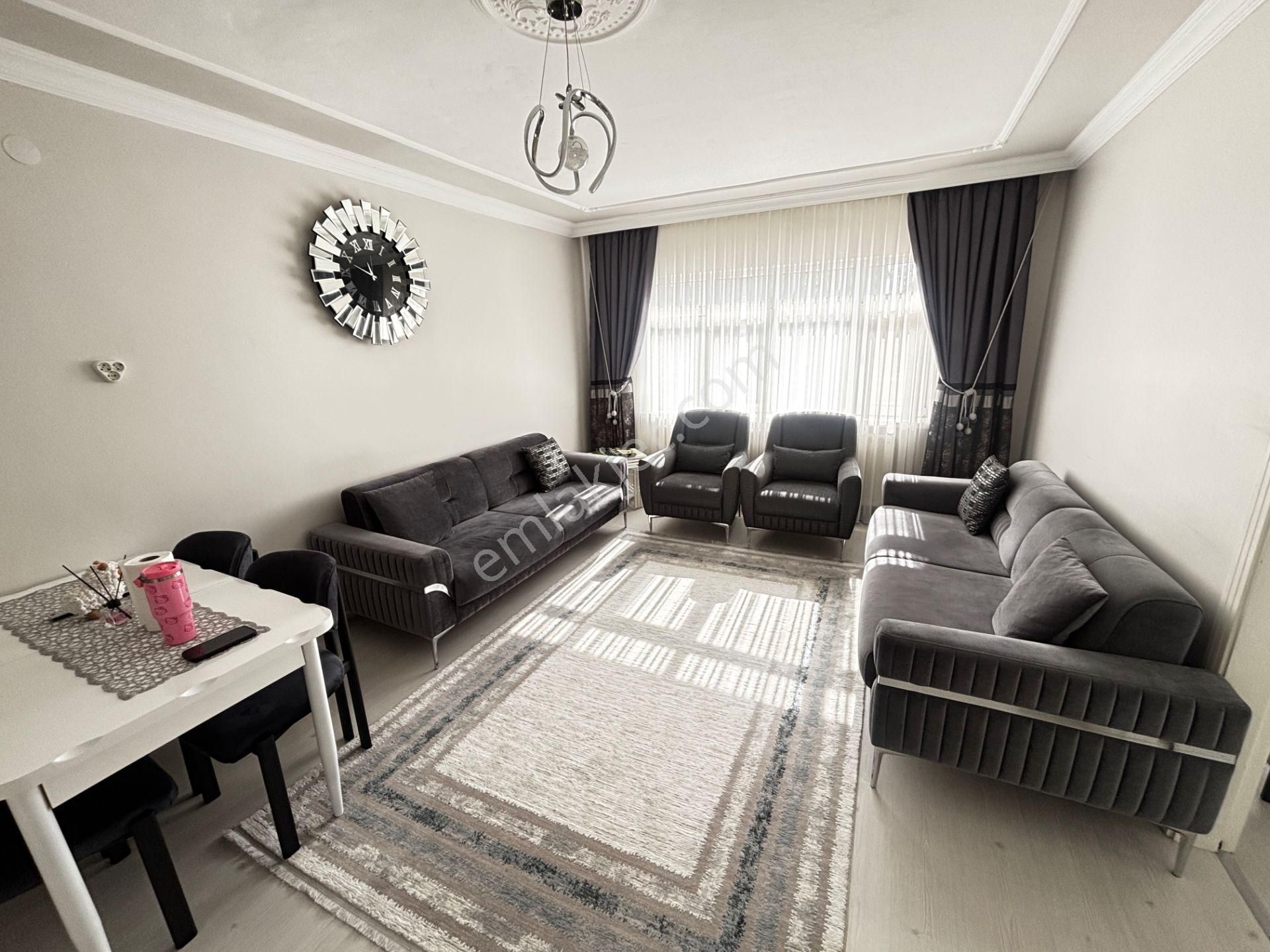 Sincan Akşemsettin Mah Kredi Limitsiz 3.arakat 3+1 Satılık Daire