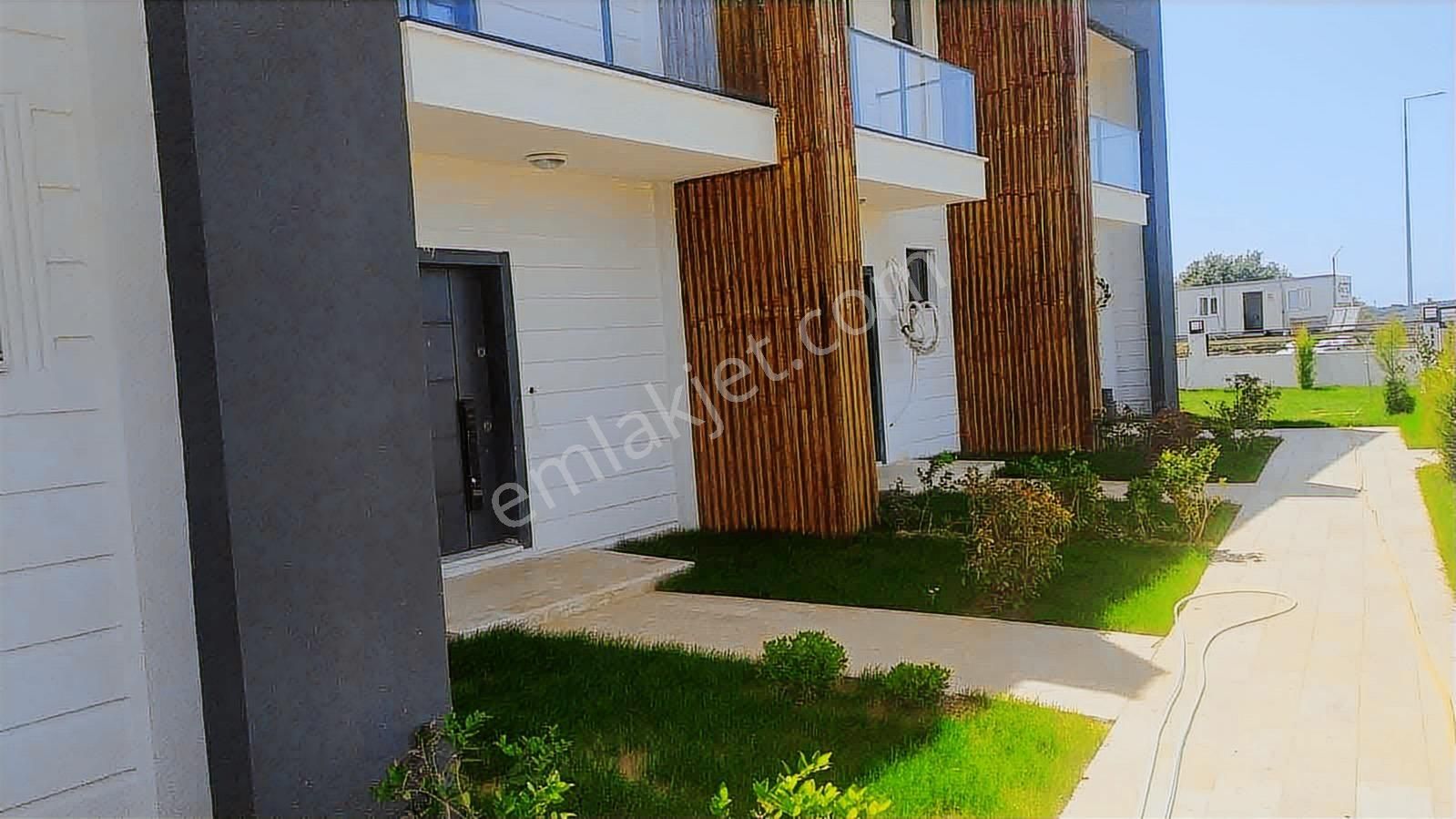 Evrenseki Mah. Satılık 3+1 Lüks Villa - Görsel 3