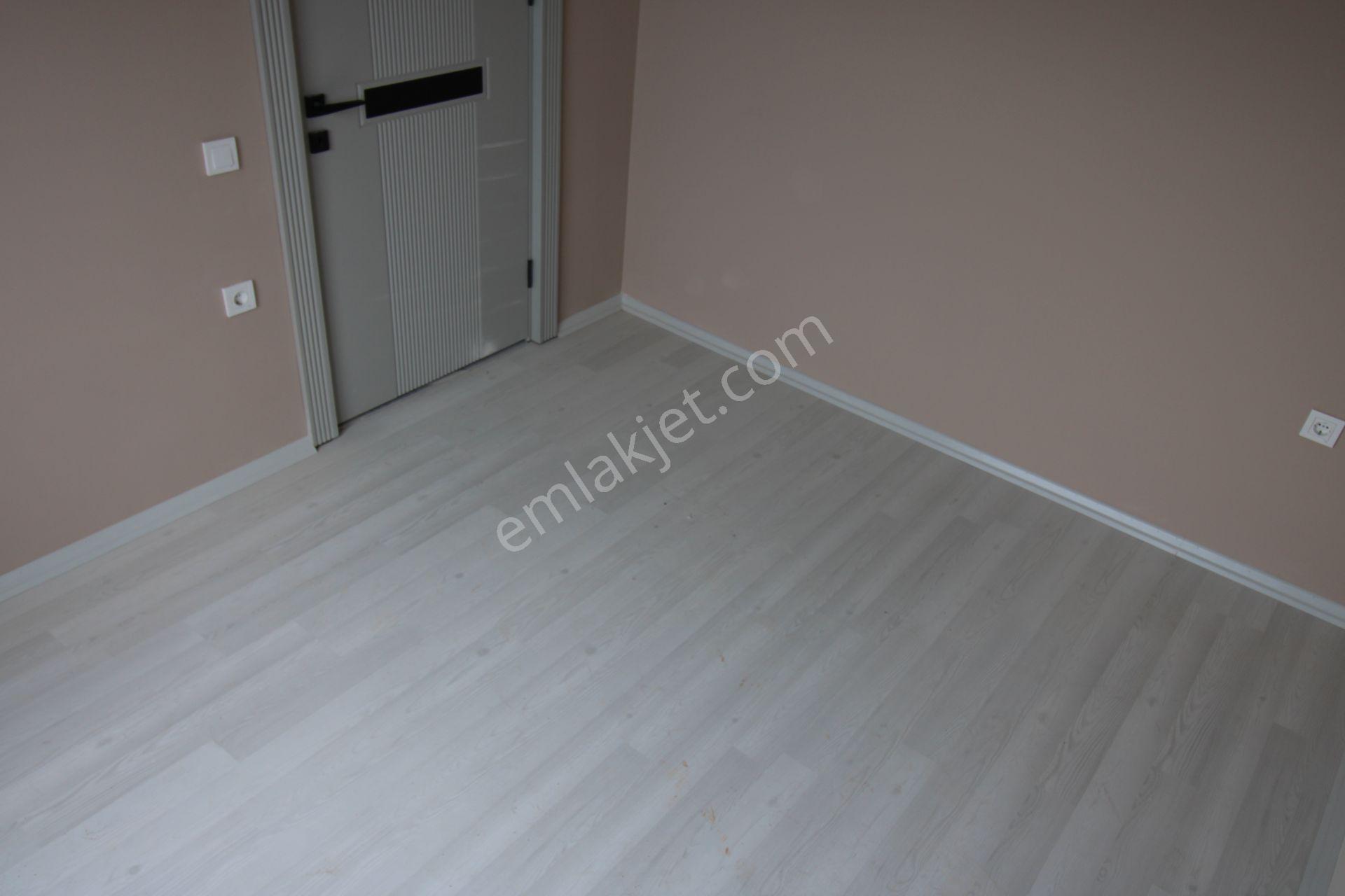 Mezitli Akdenizde Havuzlu Sıfır 1+1 Site İçi - Görsel 14