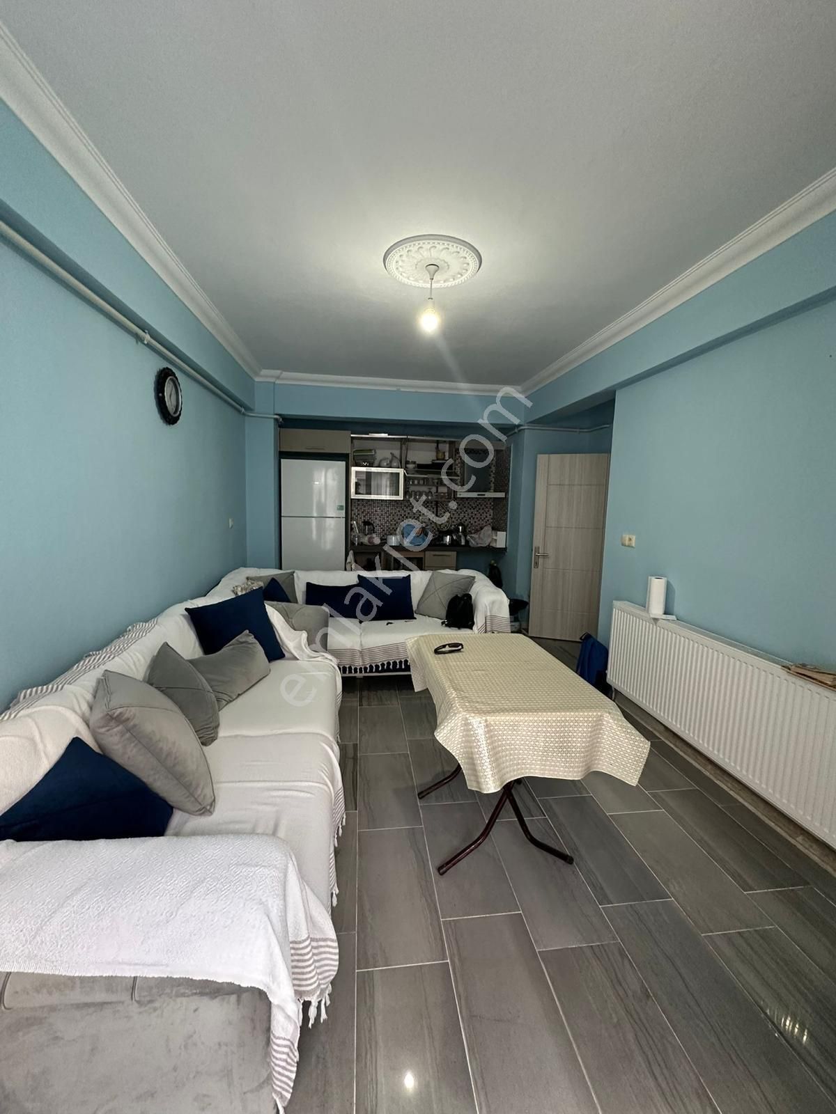 Karasu Da Havuz Cepheli Devamlı Kiralık 2+1 Daire - Görsel 9