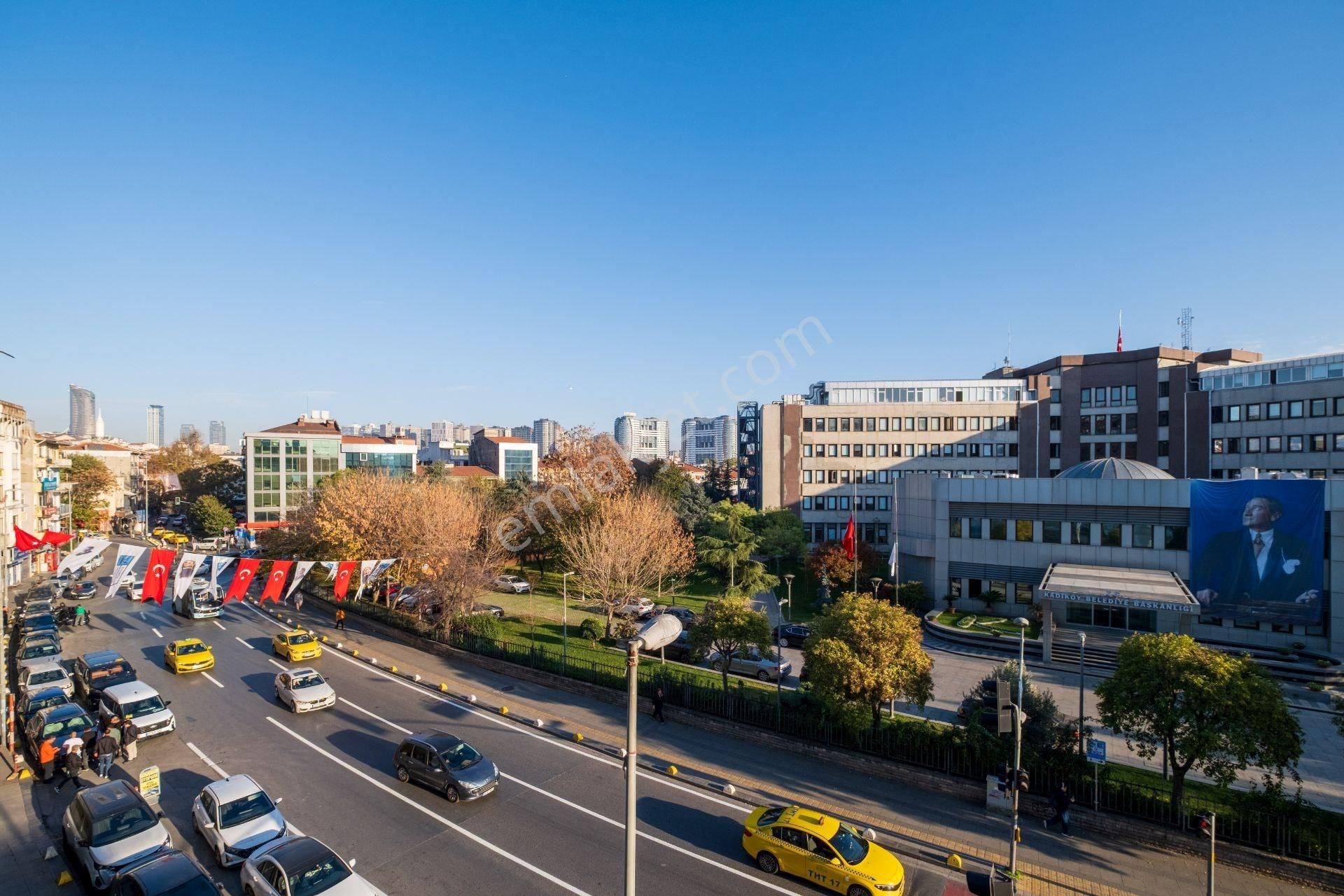 Kadıköy Kurbağalıdere Cad. Belediye Karşısı, 6 Odalı Ofis - Görsel 7