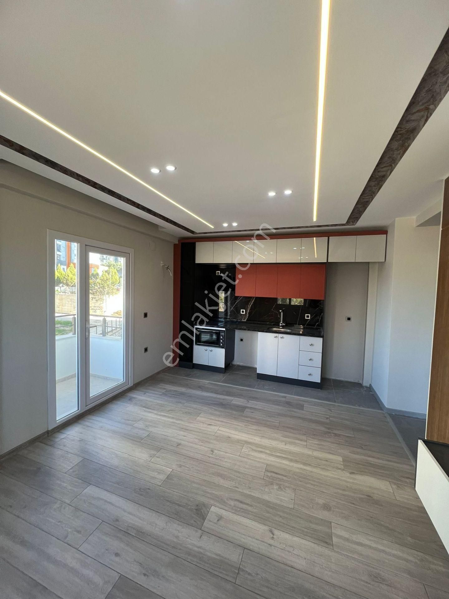 Kulepark~ayrıcalığı~ile~1+1~site~içerisi~balkonlu~özel~tasarımlı - Görsel 4