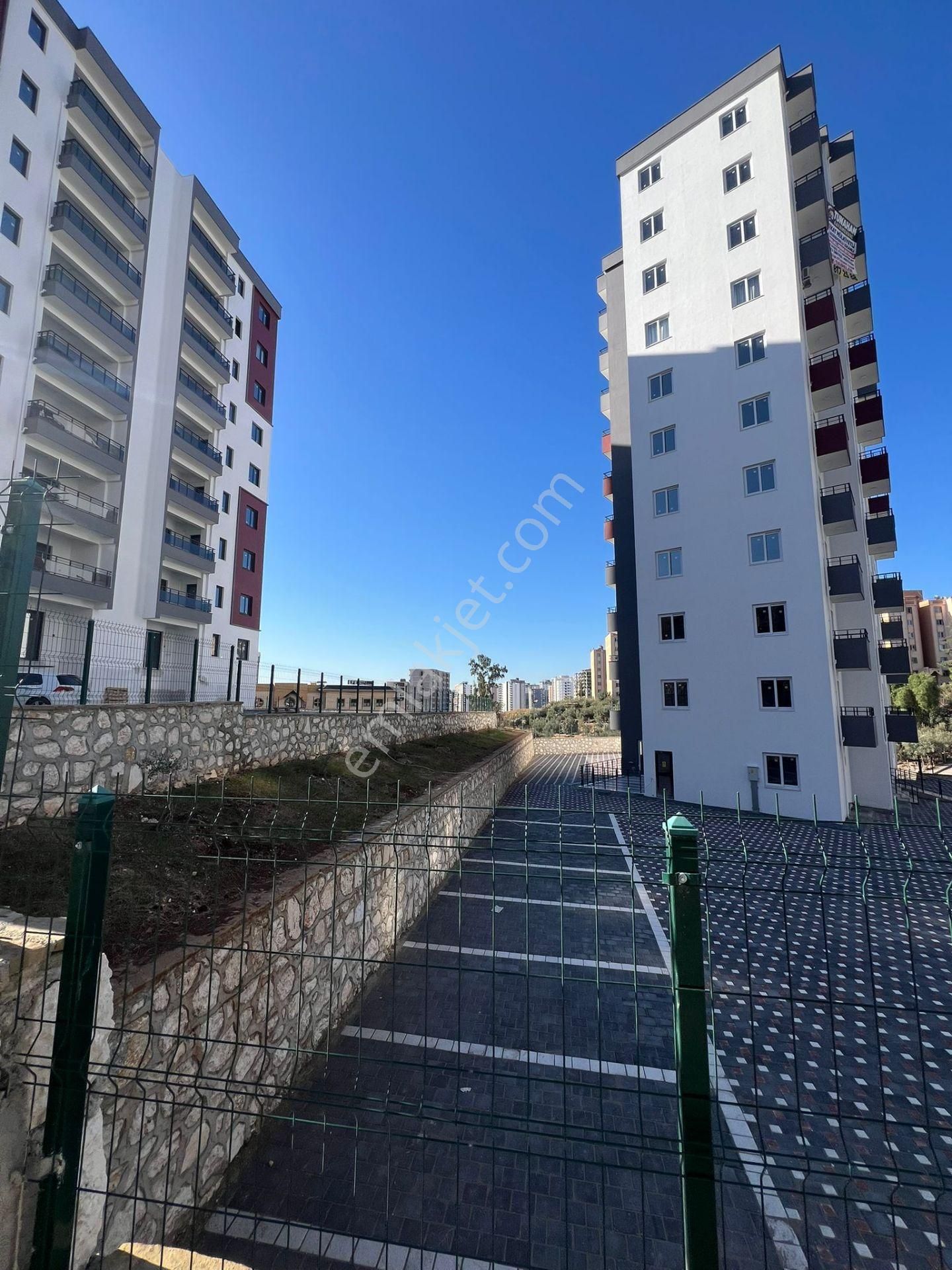 Kulepark~ayrıcalığı~ile~1+1~site~içerisi~balkonlu~özel~tasarımlı - Görsel 28