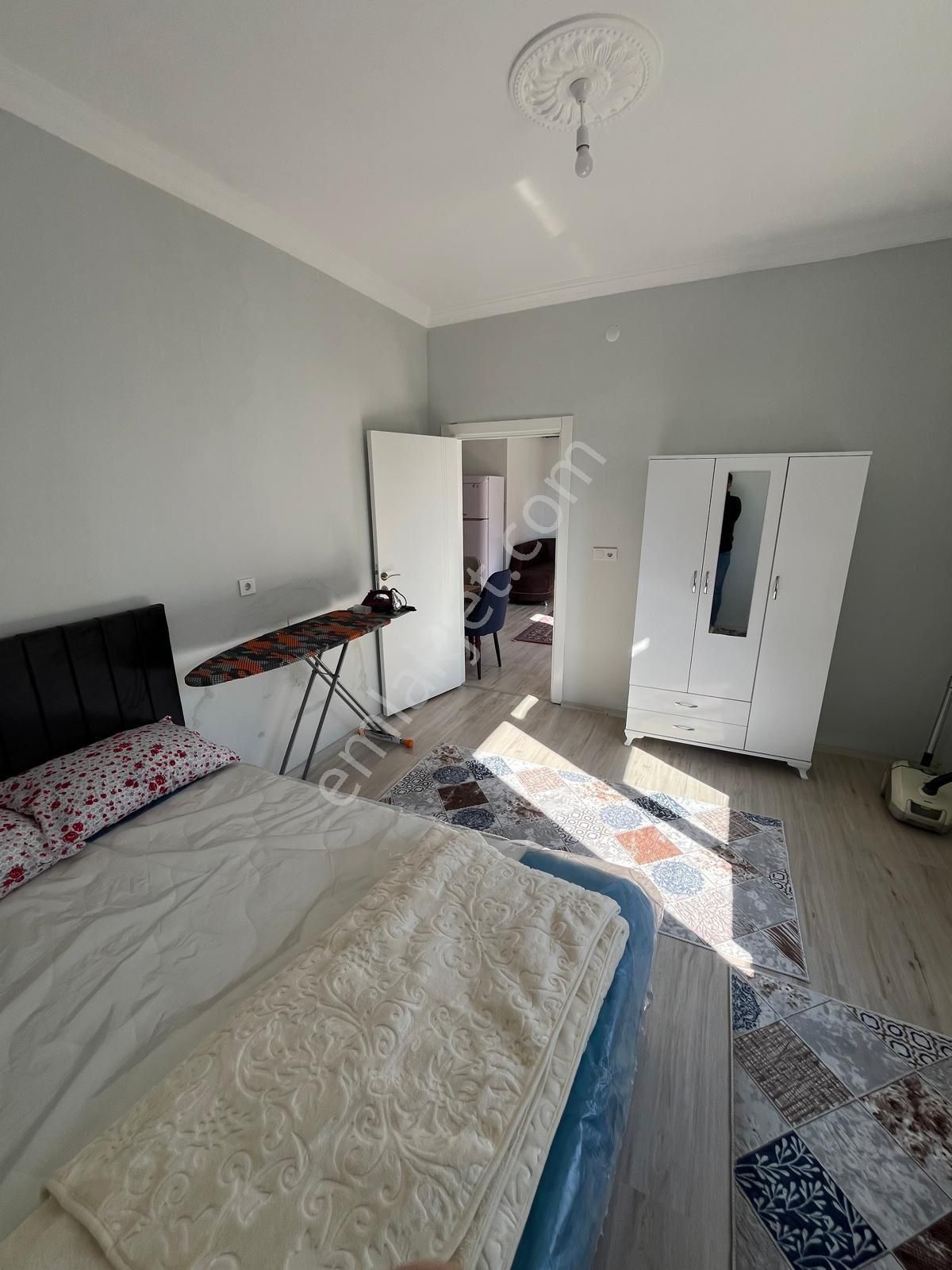 Murat Emlaktan Şehir Merkezinde Full Eşyalı 1+1 Dairemiz Satılıktır - Görsel 17