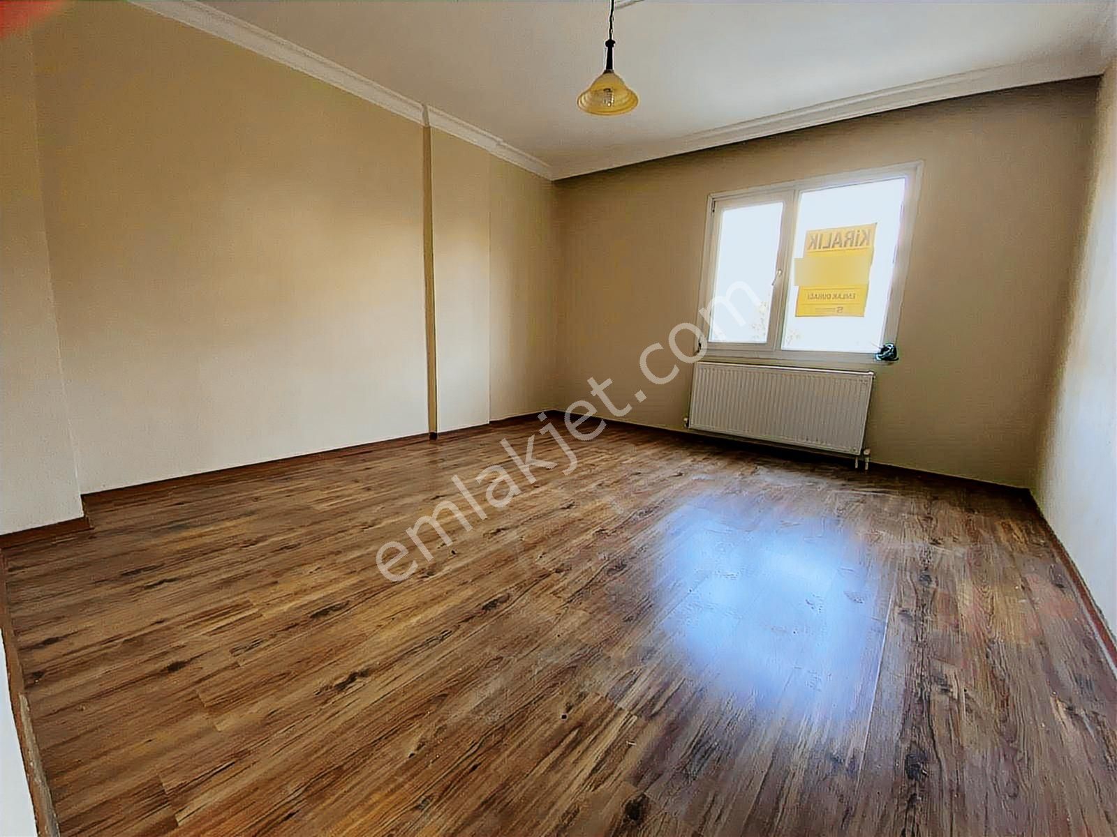 Aliağa Merkezde 3+1 Kombili Daire - Görsel 6