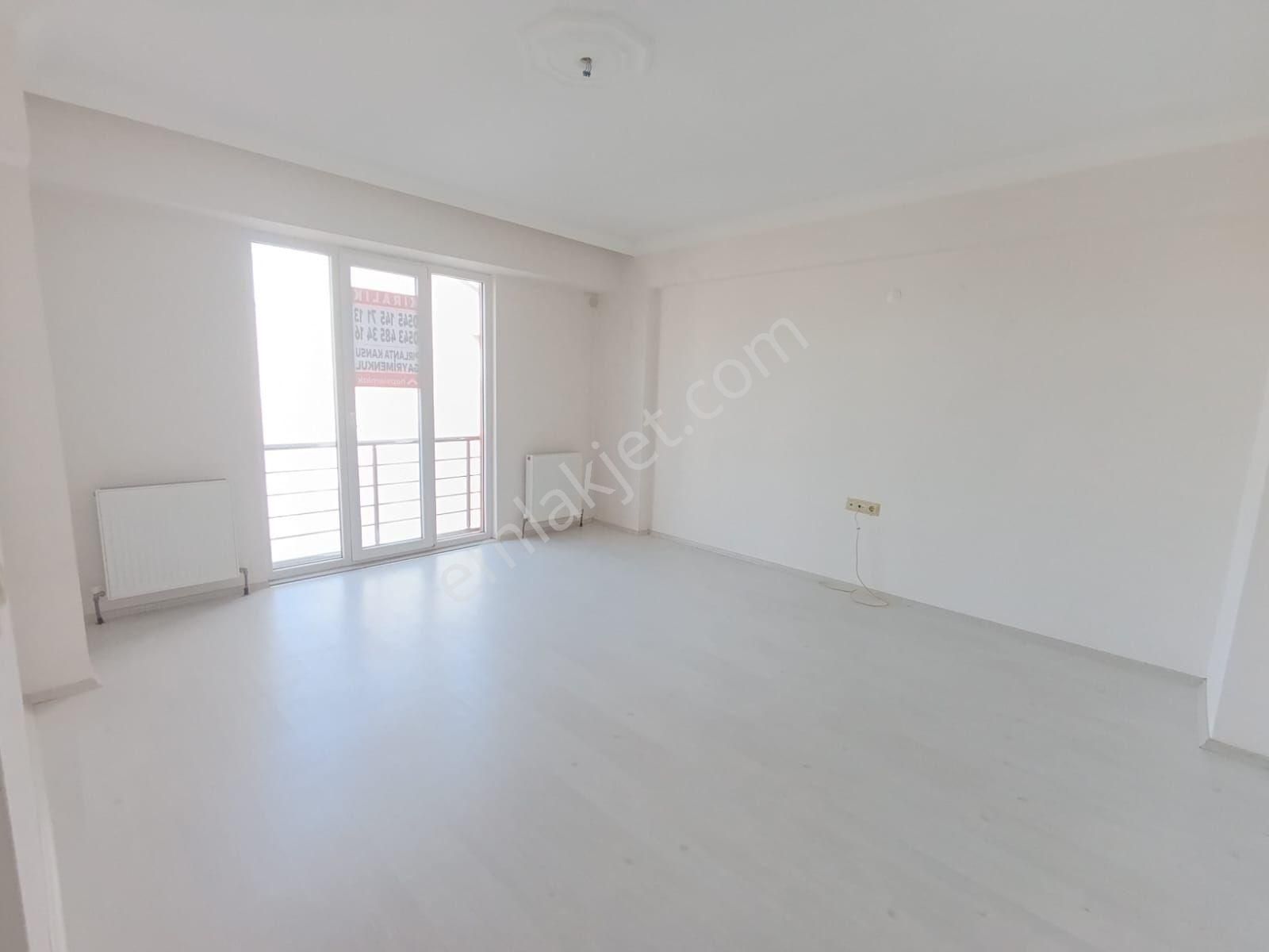 Balıkesir Bandırma Sunullah Mah. Kiralık 2+0 Daire Merkezi Konumda