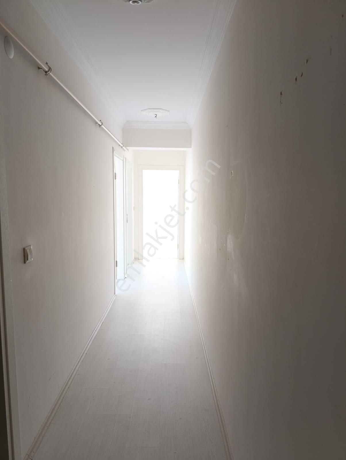 Balıkesir Bandırma Sunullah Mah. Kiralık 2+0 Daire Merkezi Konumda - Görsel 12