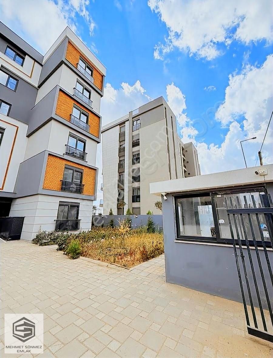 40 Lık Yola Yakın İskanlı Sorunsuz Binada Satılık - Görsel 13