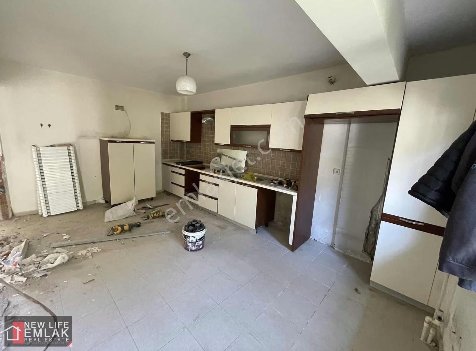 Kuşadası Marinada Muhteşem Deniz Manzaralı 7+1 Villa - Görsel 13