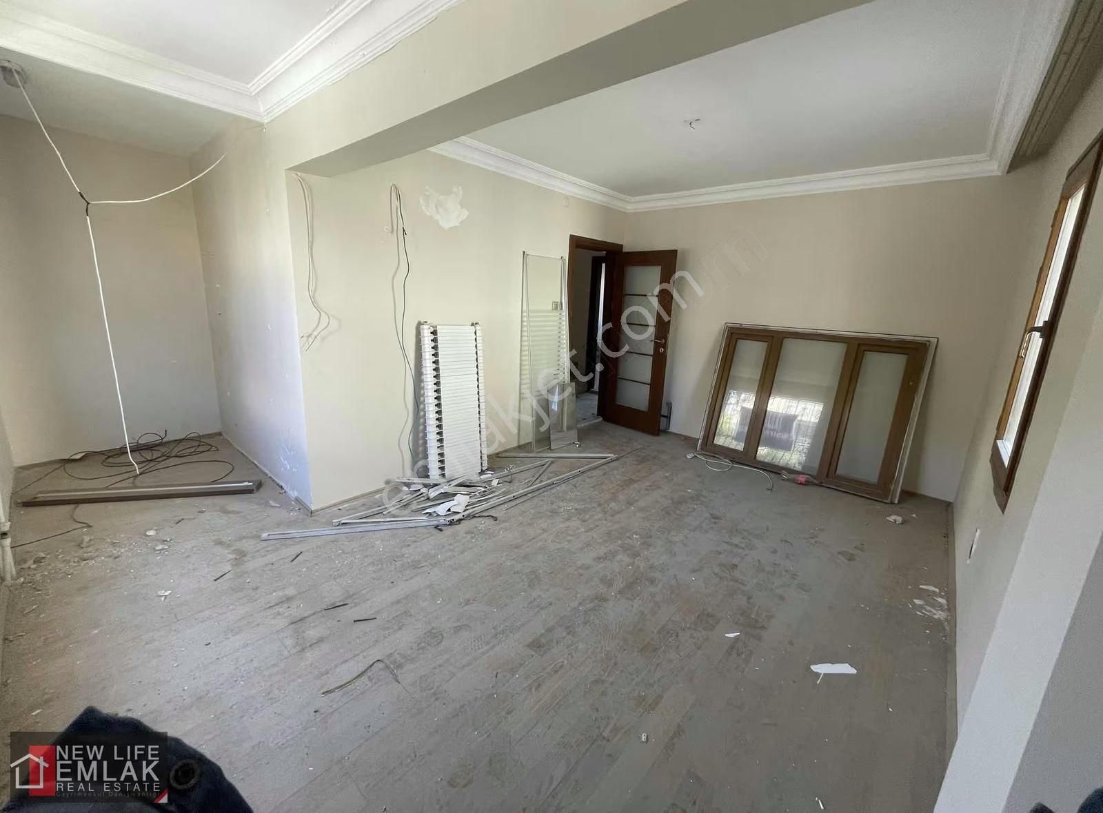 Kuşadası Marinada Muhteşem Deniz Manzaralı 7+1 Villa - Görsel 2