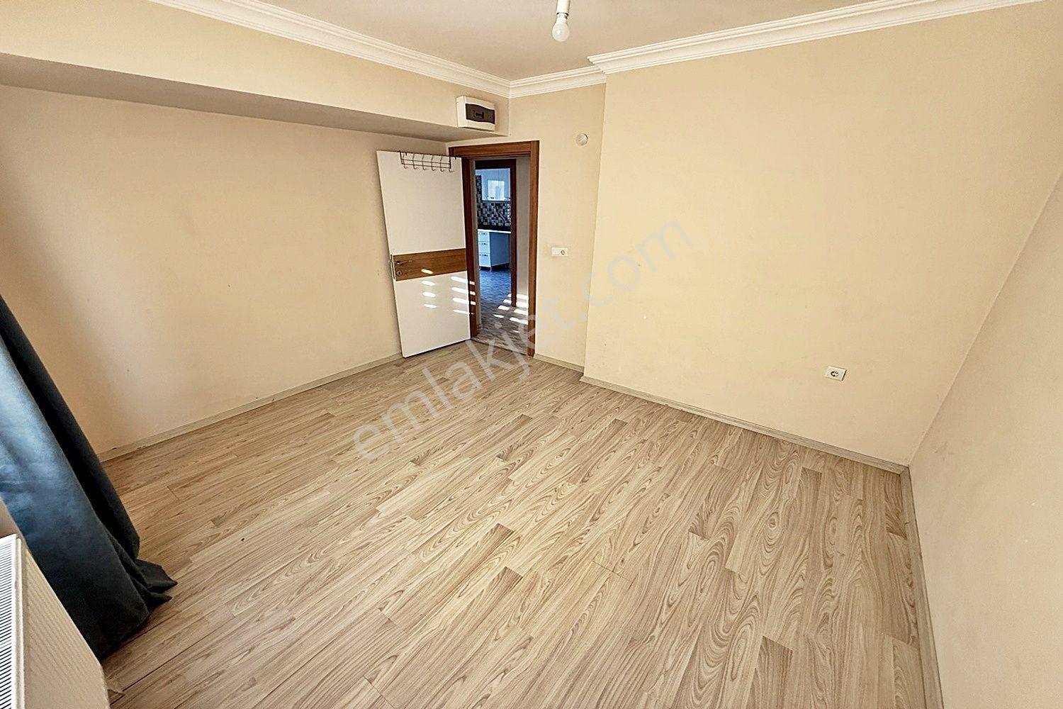 Cadde Üzerinde İskanlı Kombili Ara Kat Satılık 1+1 Daire!!! - Görsel 26