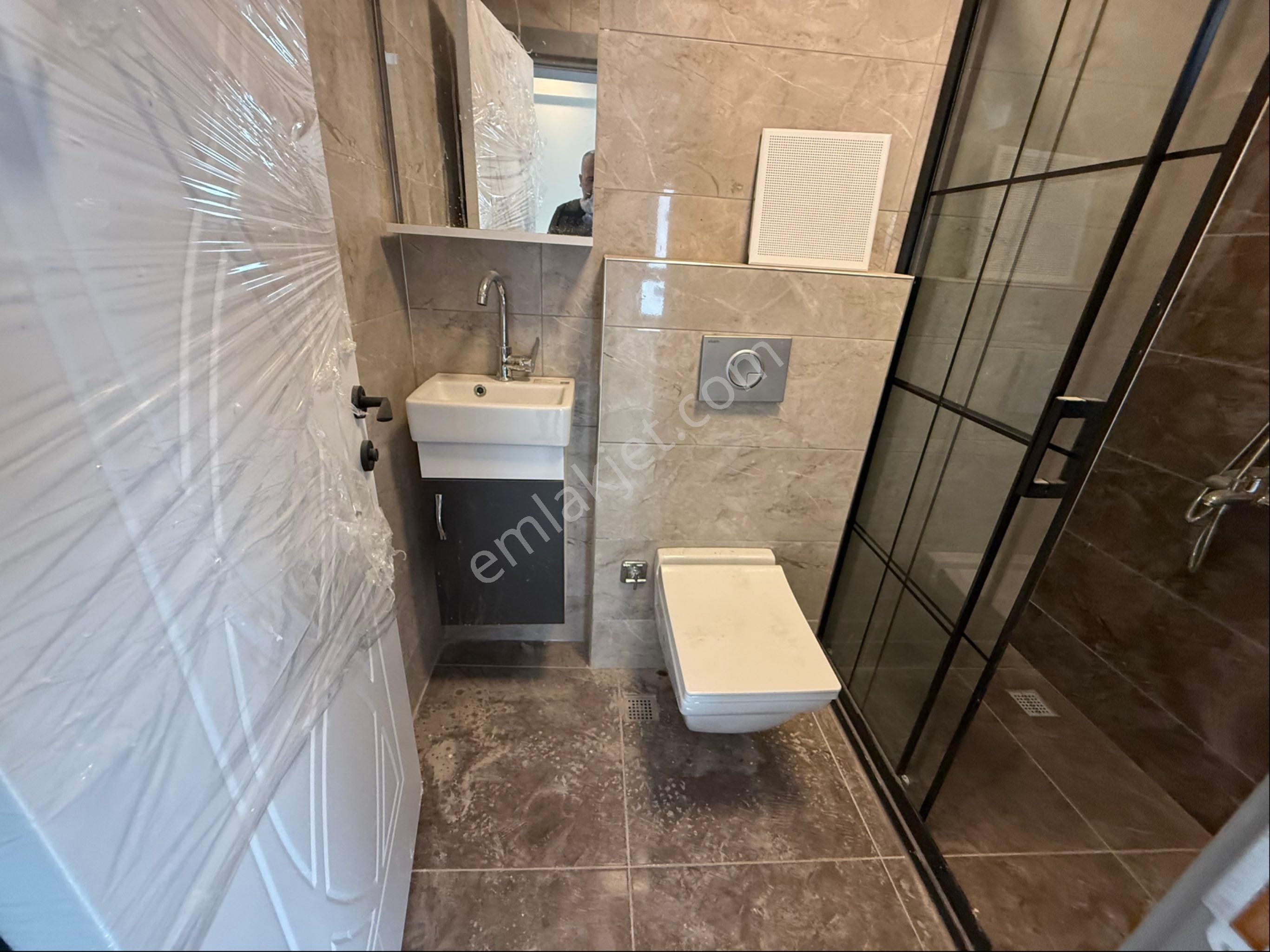 İki Bloklu Sitede 2+1 Sıfır Daire - Görsel 13