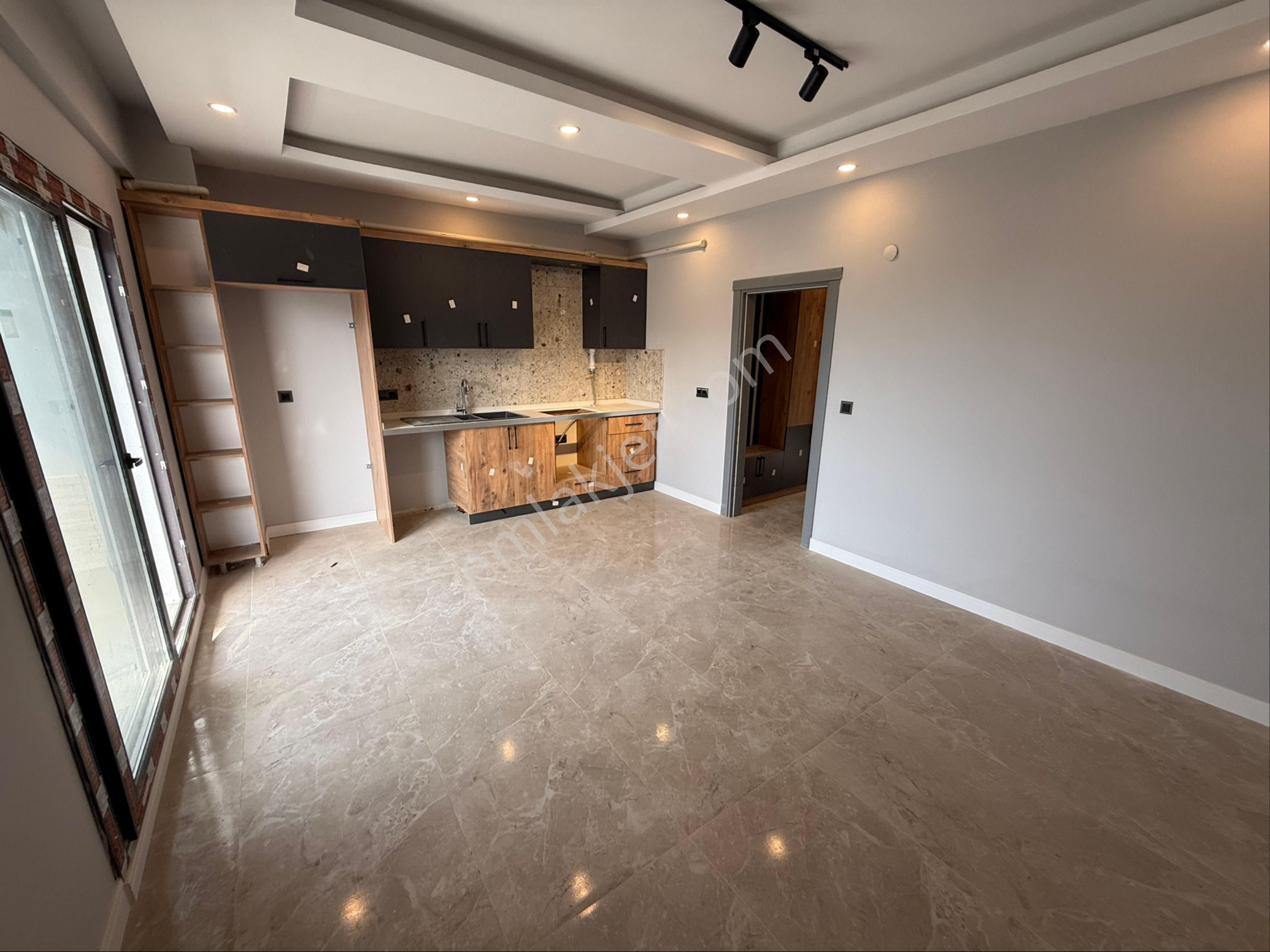 İki Bloklu Sitede 2+1 Sıfır Daire - Görsel 19