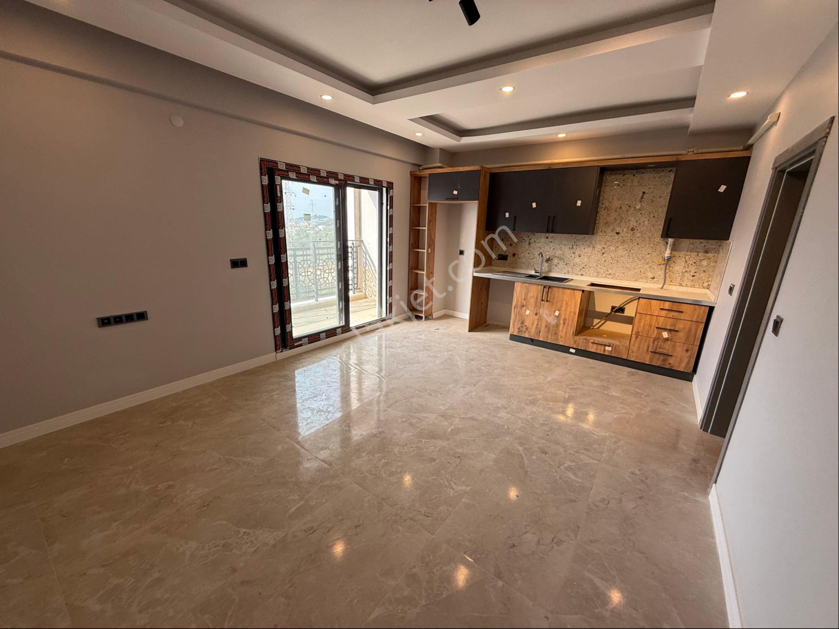 İki Bloklu Sitede 2+1 Sıfır Daire - Görsel 18