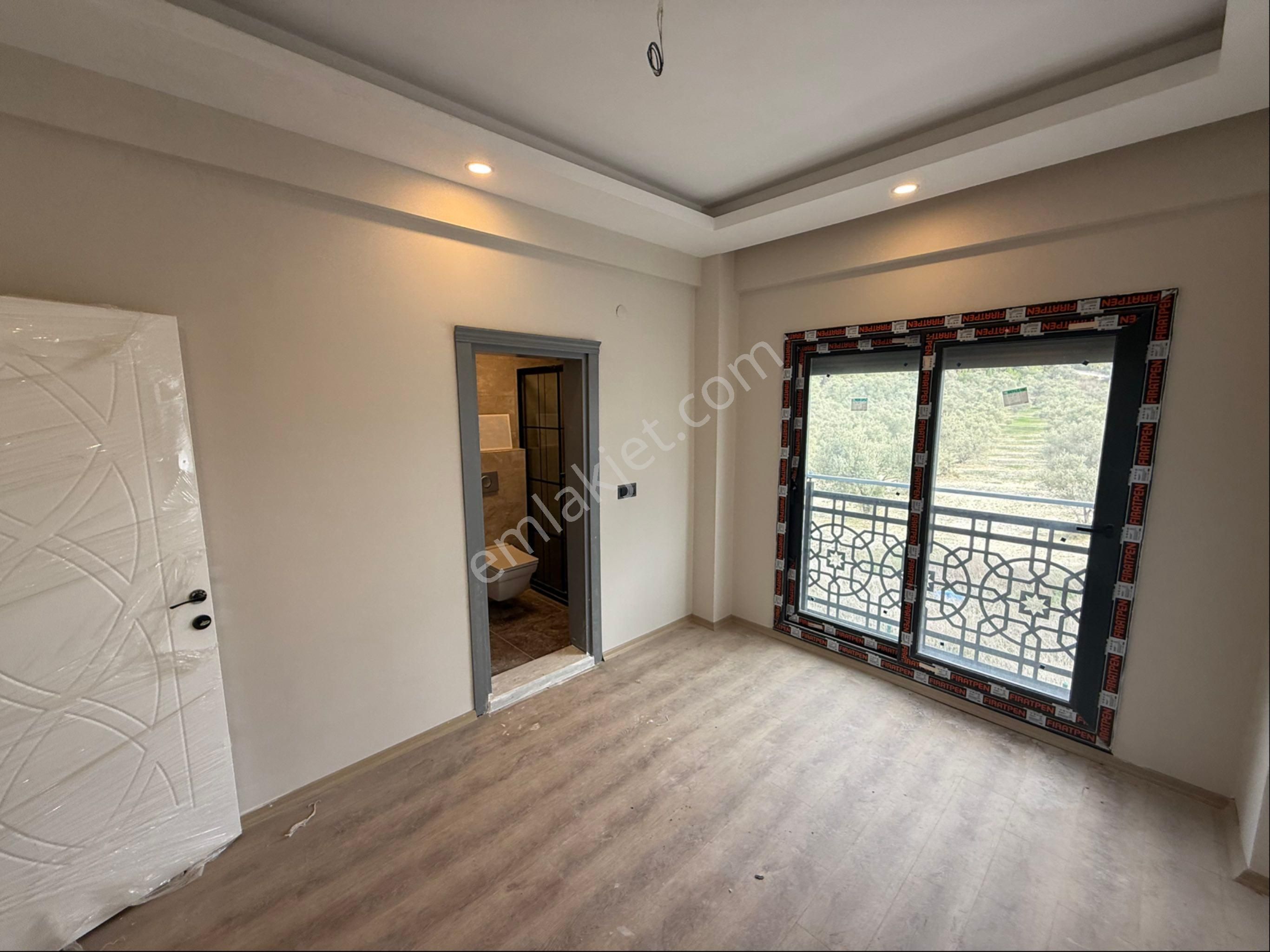 İki Bloklu Sitede 2+1 Sıfır Daire - Görsel 10