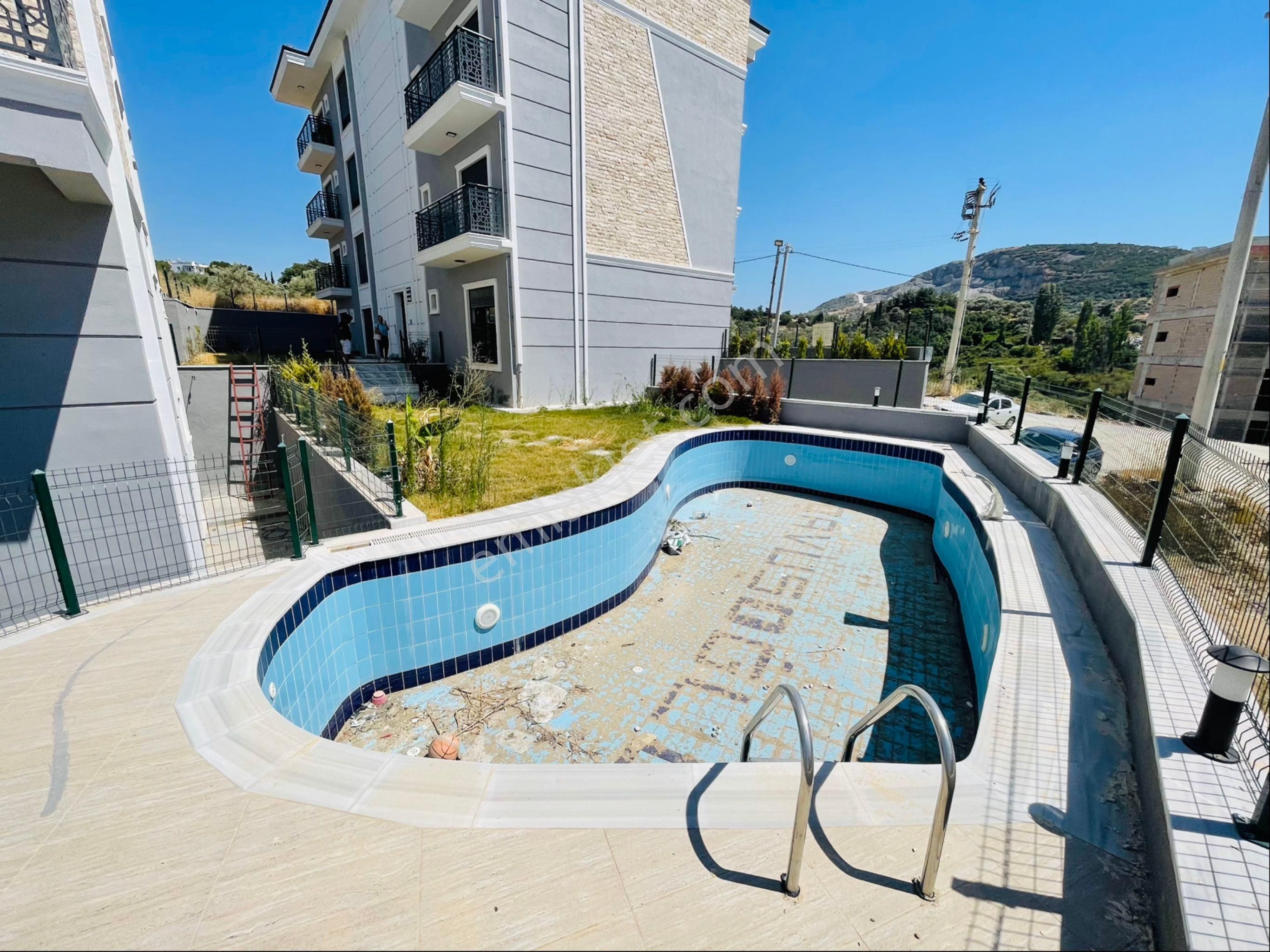 İki Bloklu Sitede 2+1 Sıfır Daire - Görsel 4