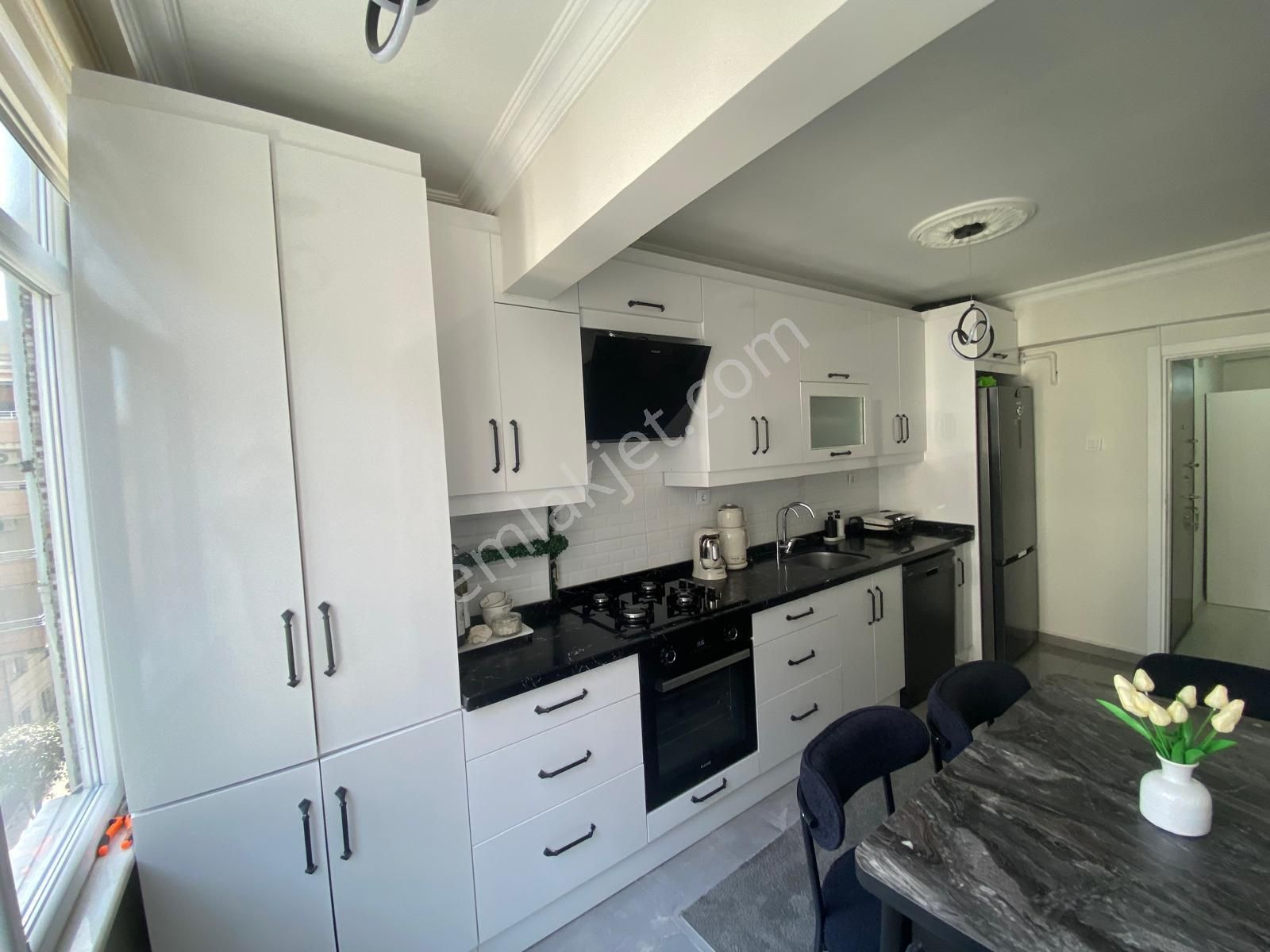 İstanbul House'dan B.evler'de Masrafsız Ön Cephe 3+1 Ara Kat - Görsel 5