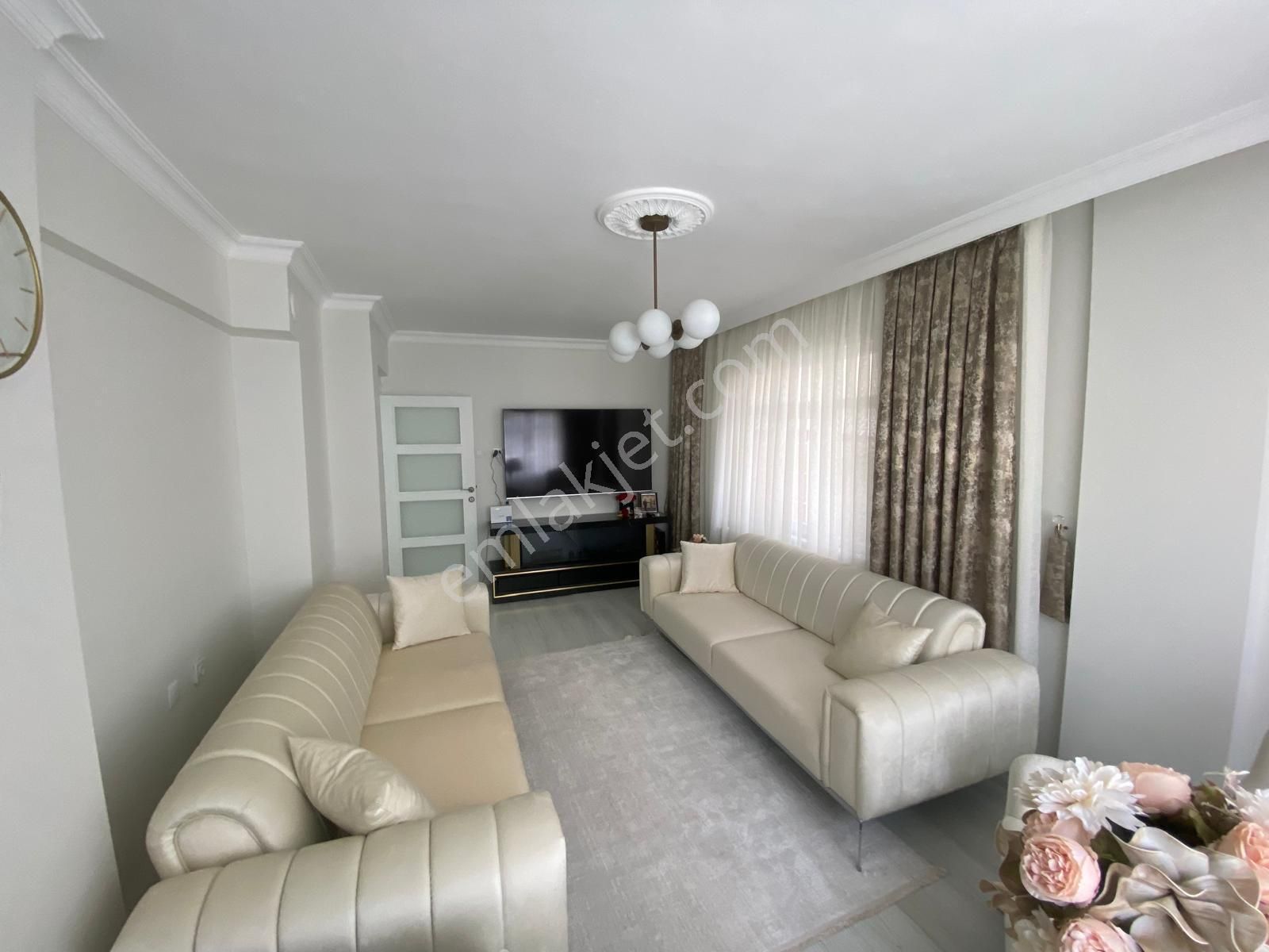 İstanbul House'dan B.evler'de Masrafsız Ön Cephe 3+1 Ara Kat - Görsel 3