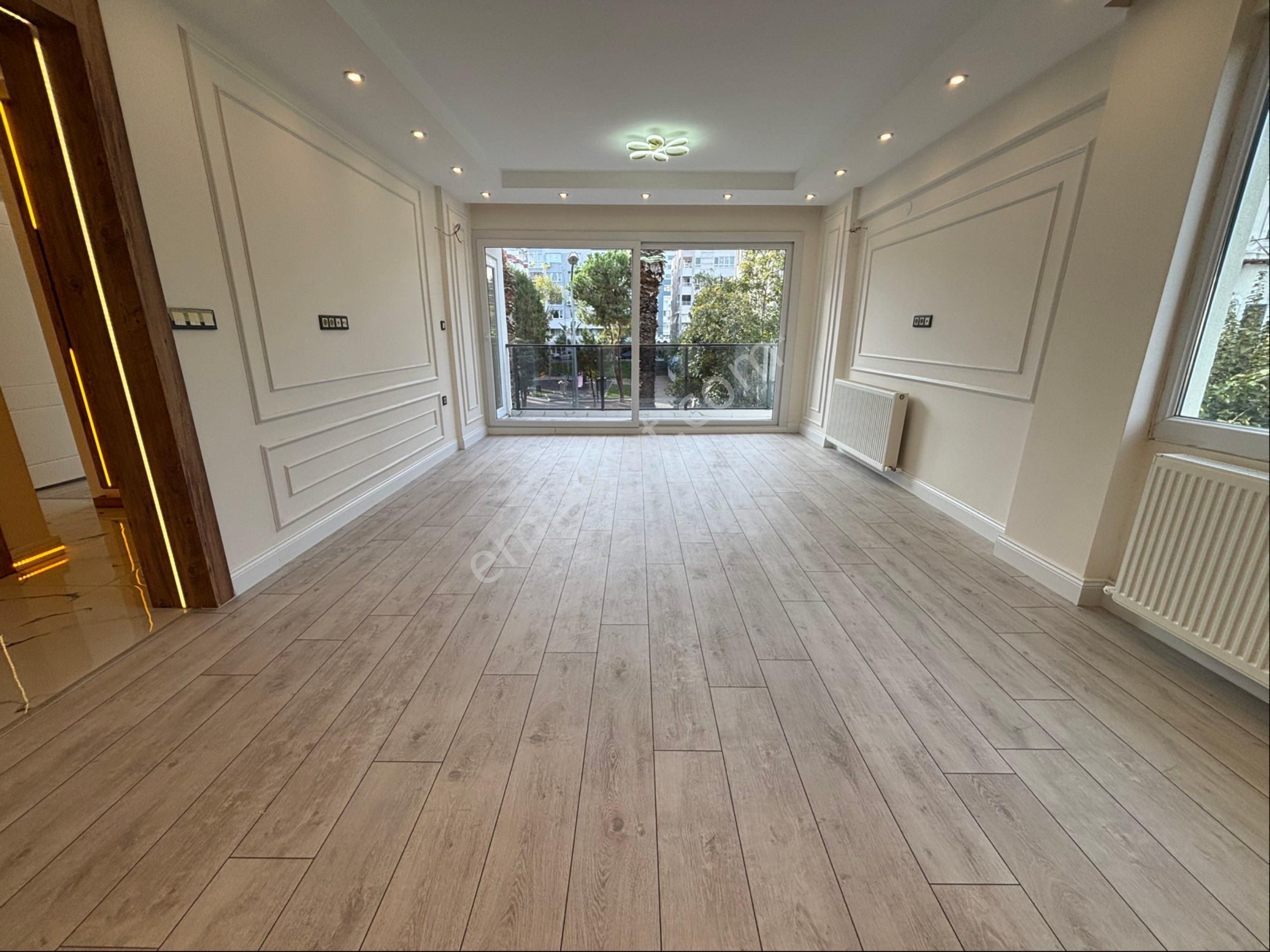 Poligonda Full Tadilatlı Park Ve Yeşil Alan Cepheli Satılık 3+1 - Görsel 2