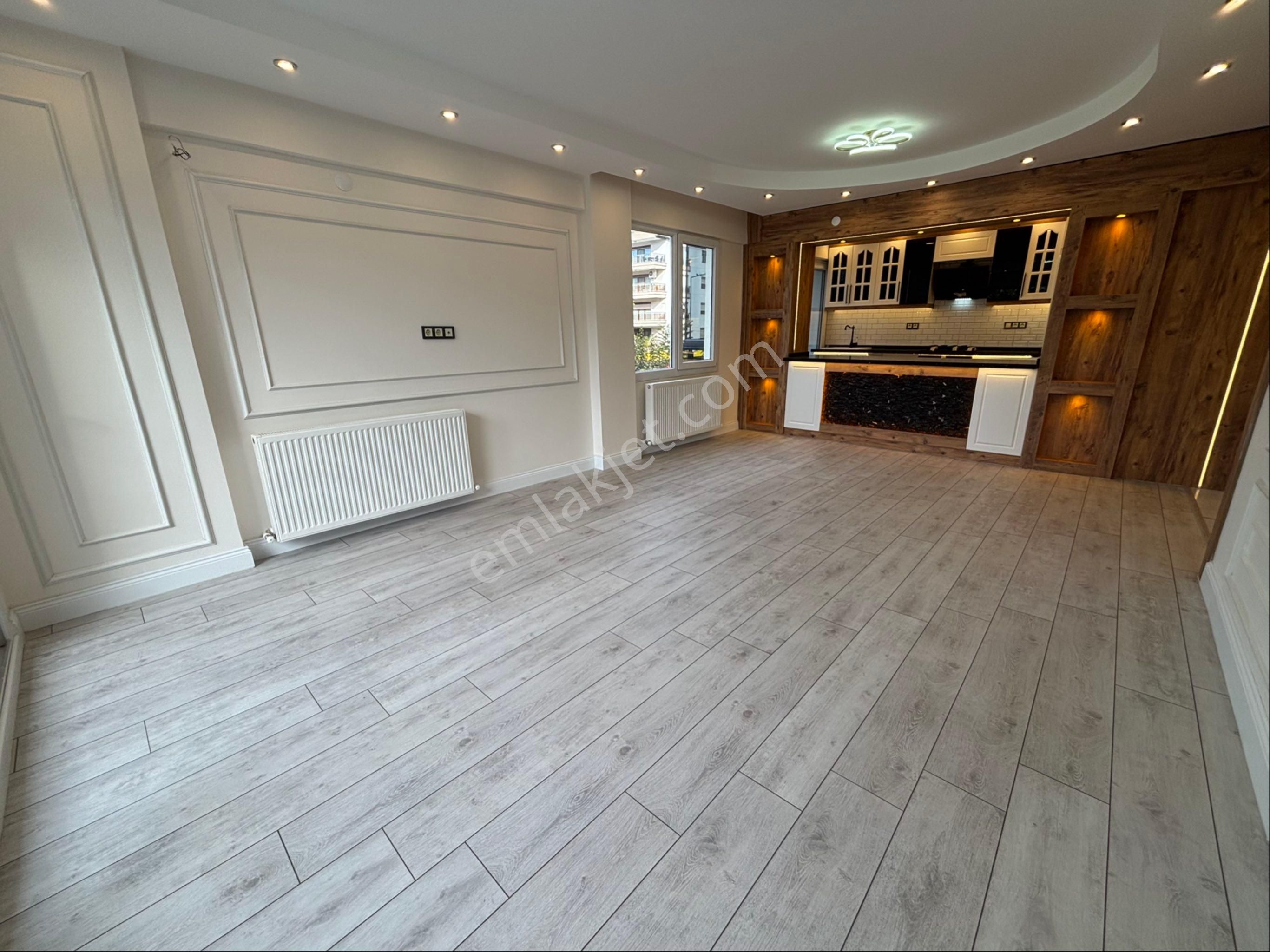 Poligonda Full Tadilatlı Park Ve Yeşil Alan Cepheli Satılık 3+1 - Görsel 5