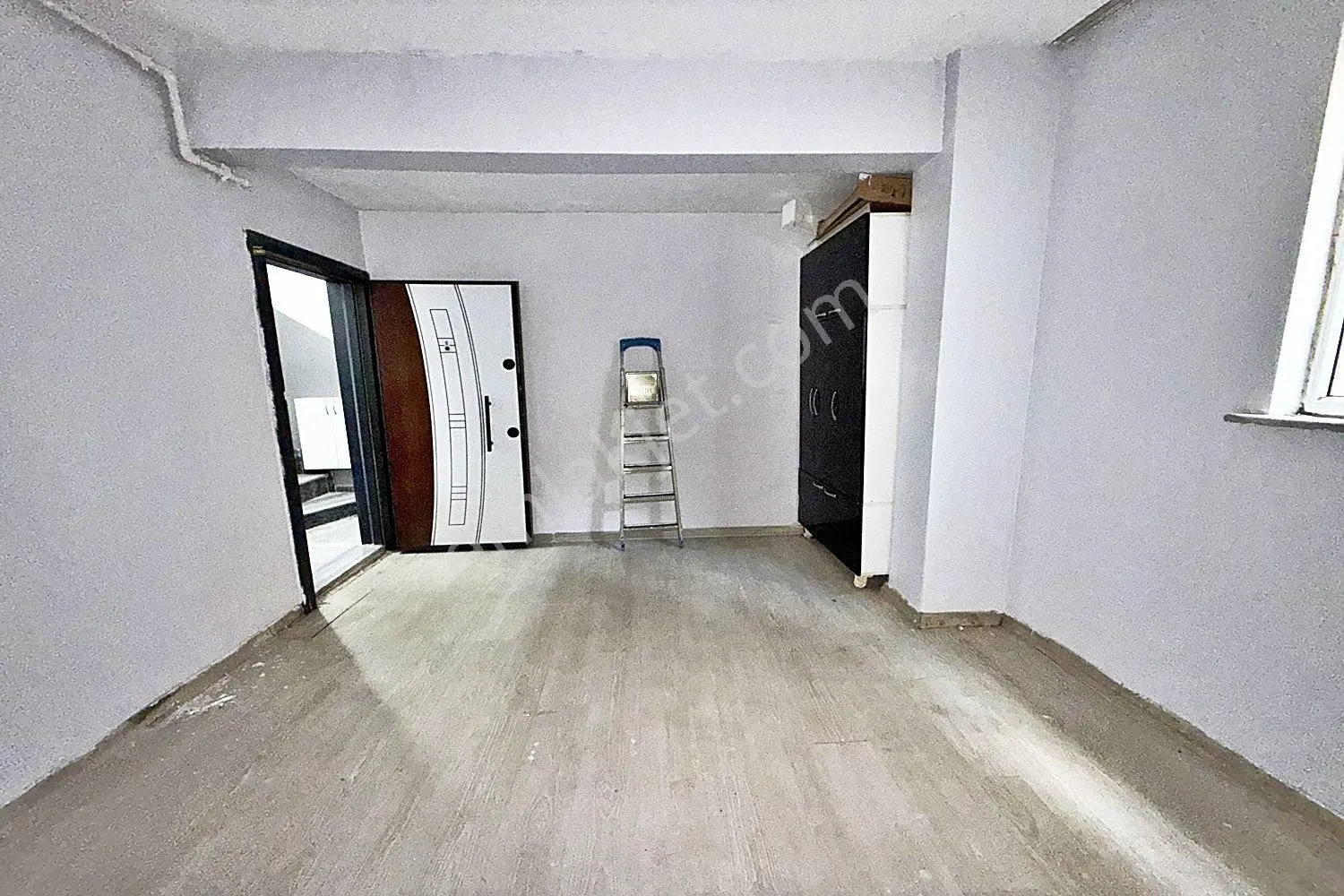 Metin Yapı'dan Cuma Pazarı'nda İskanlı Kombili Satılıkı 1+1 Daire!!! - Görsel 3